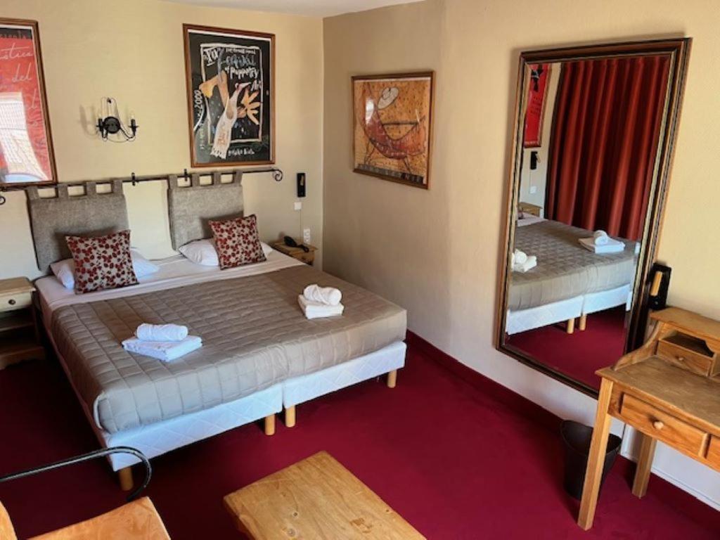 Standard King Room