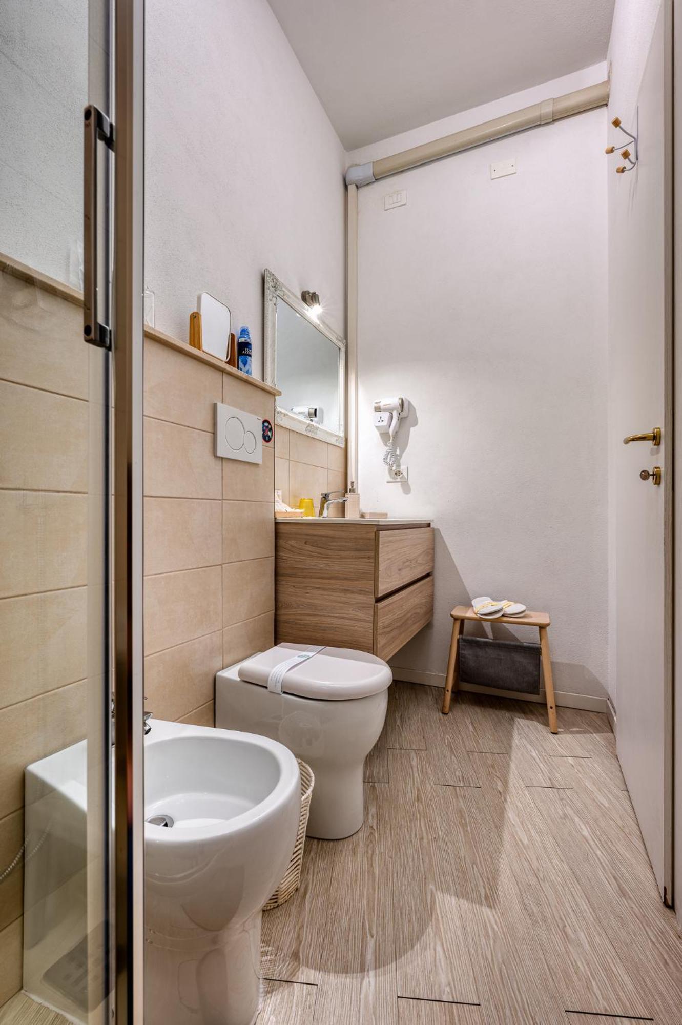 Camera Matrimoniale con Bagno Privato