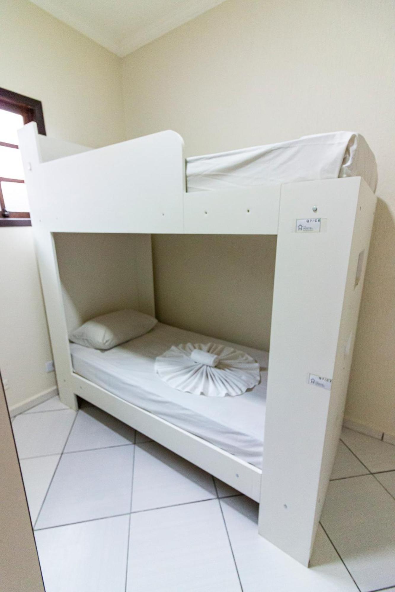 Bed 4-Bed Mixed Dormitory Room