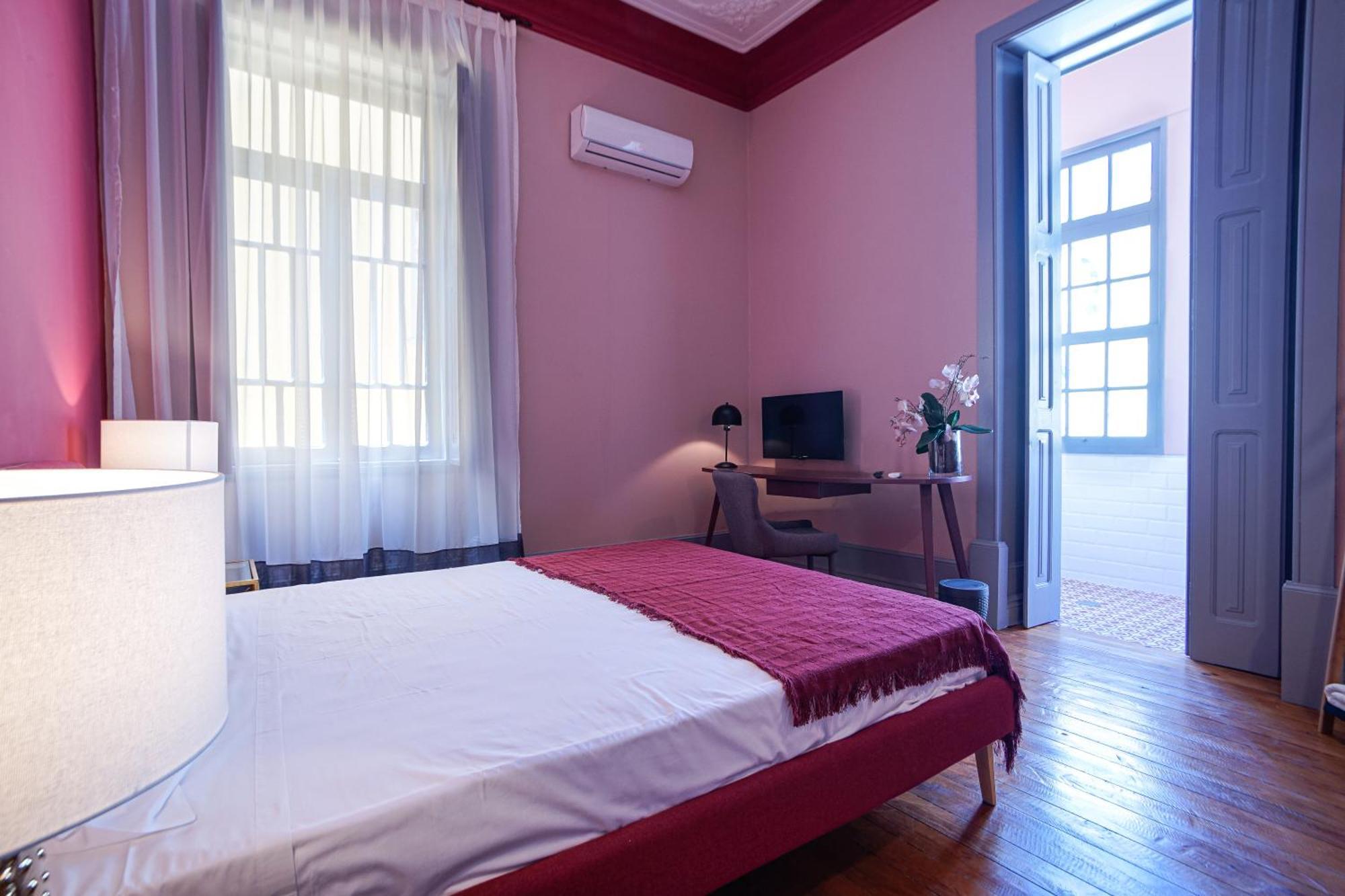 Double Room Private Bathroom