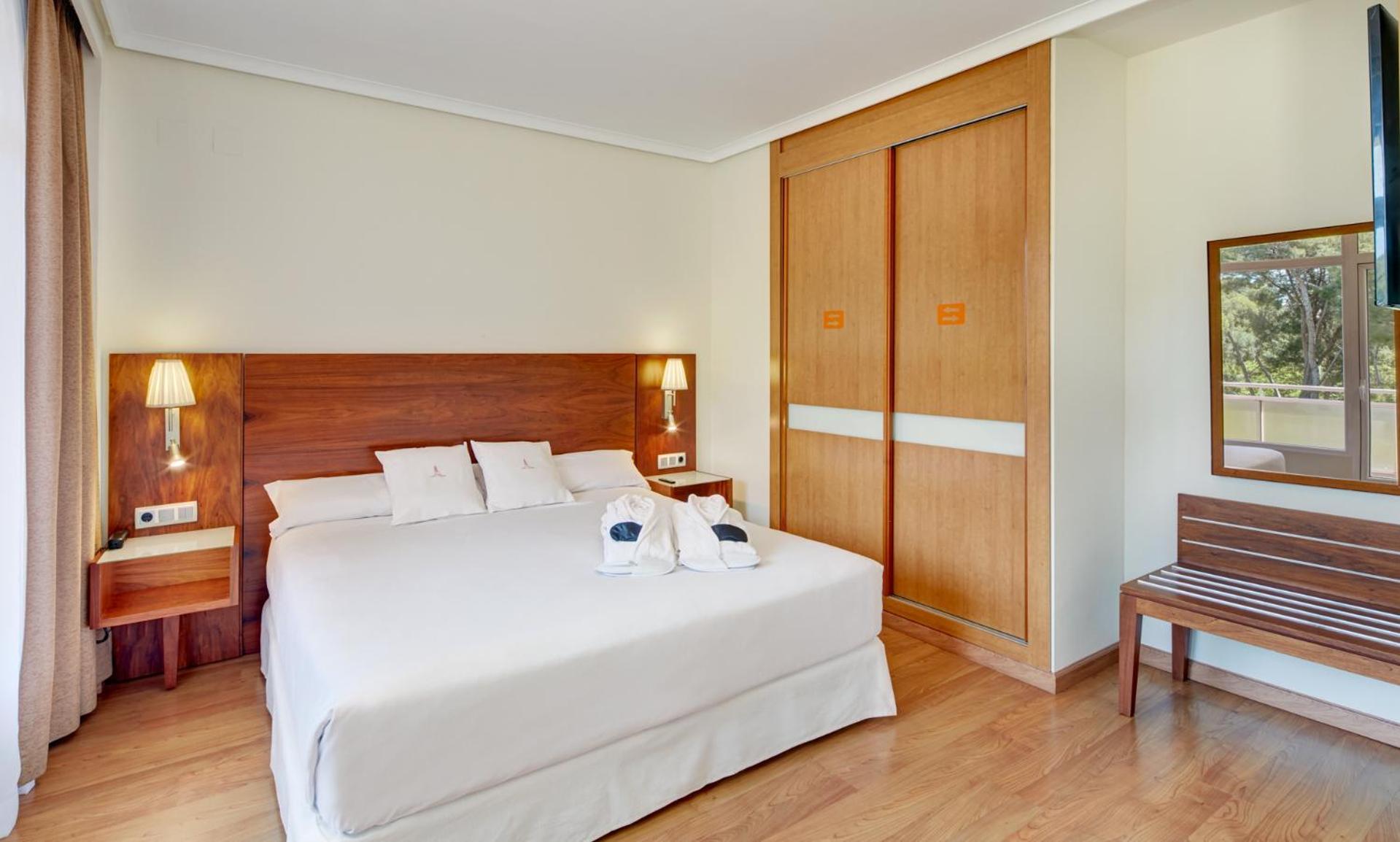 Junior Suite,1709712832:JPEG