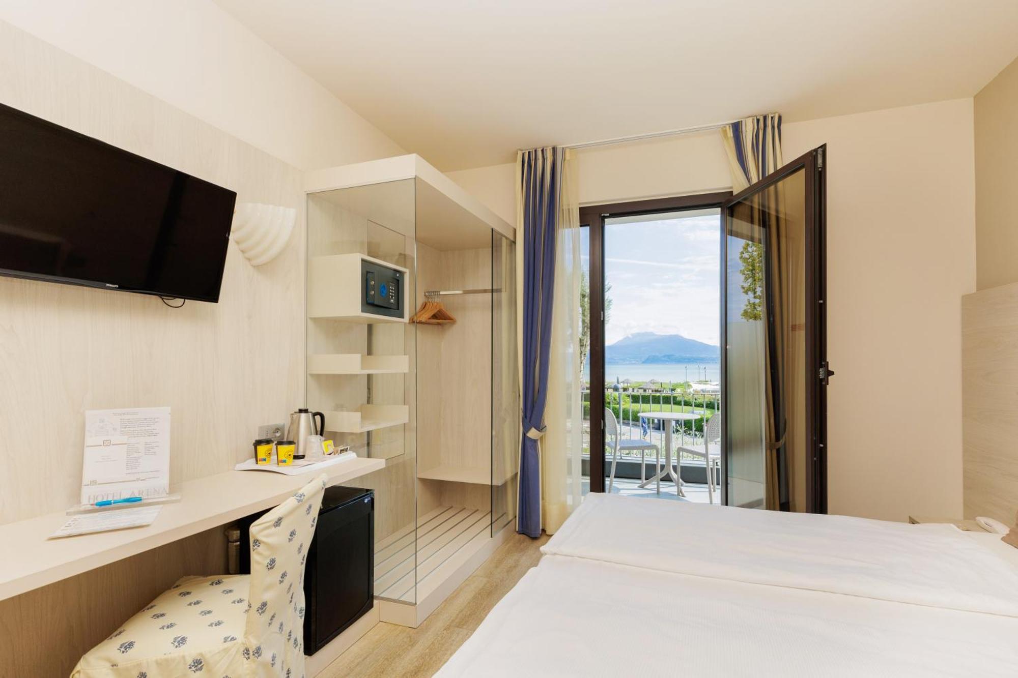 Superior Double Room Balcony Lake View,1592875008:JPEG