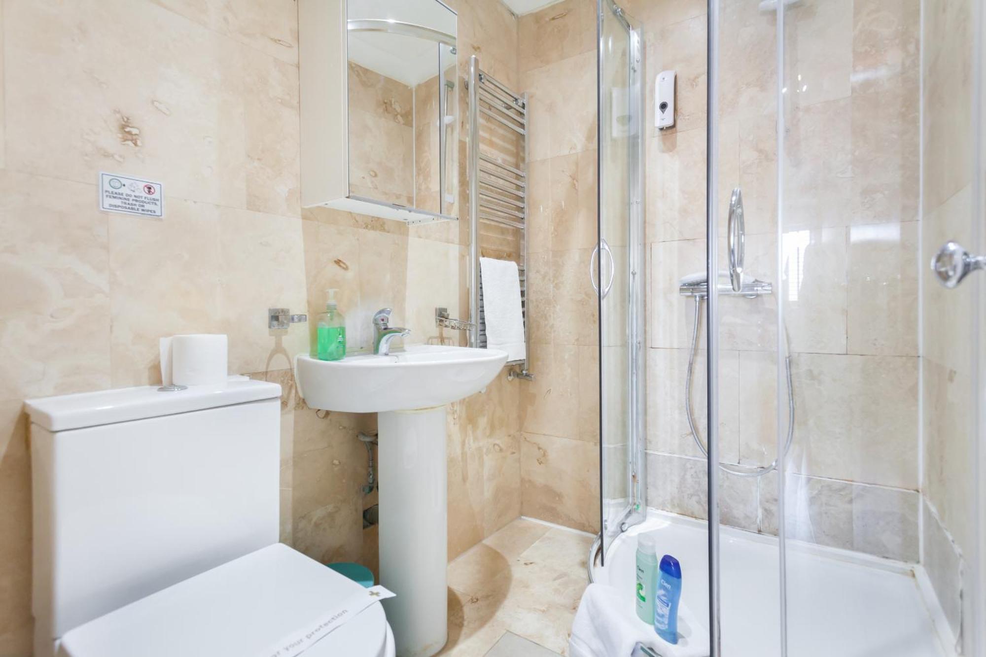 Apartment Shower