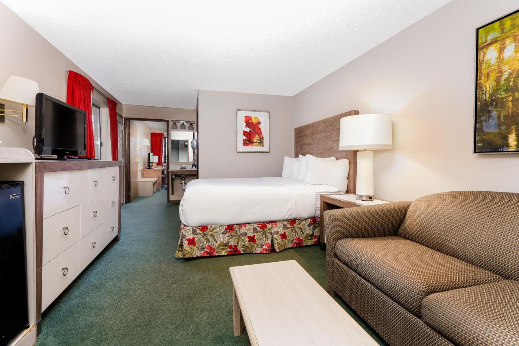 2 Room Suite Balcony