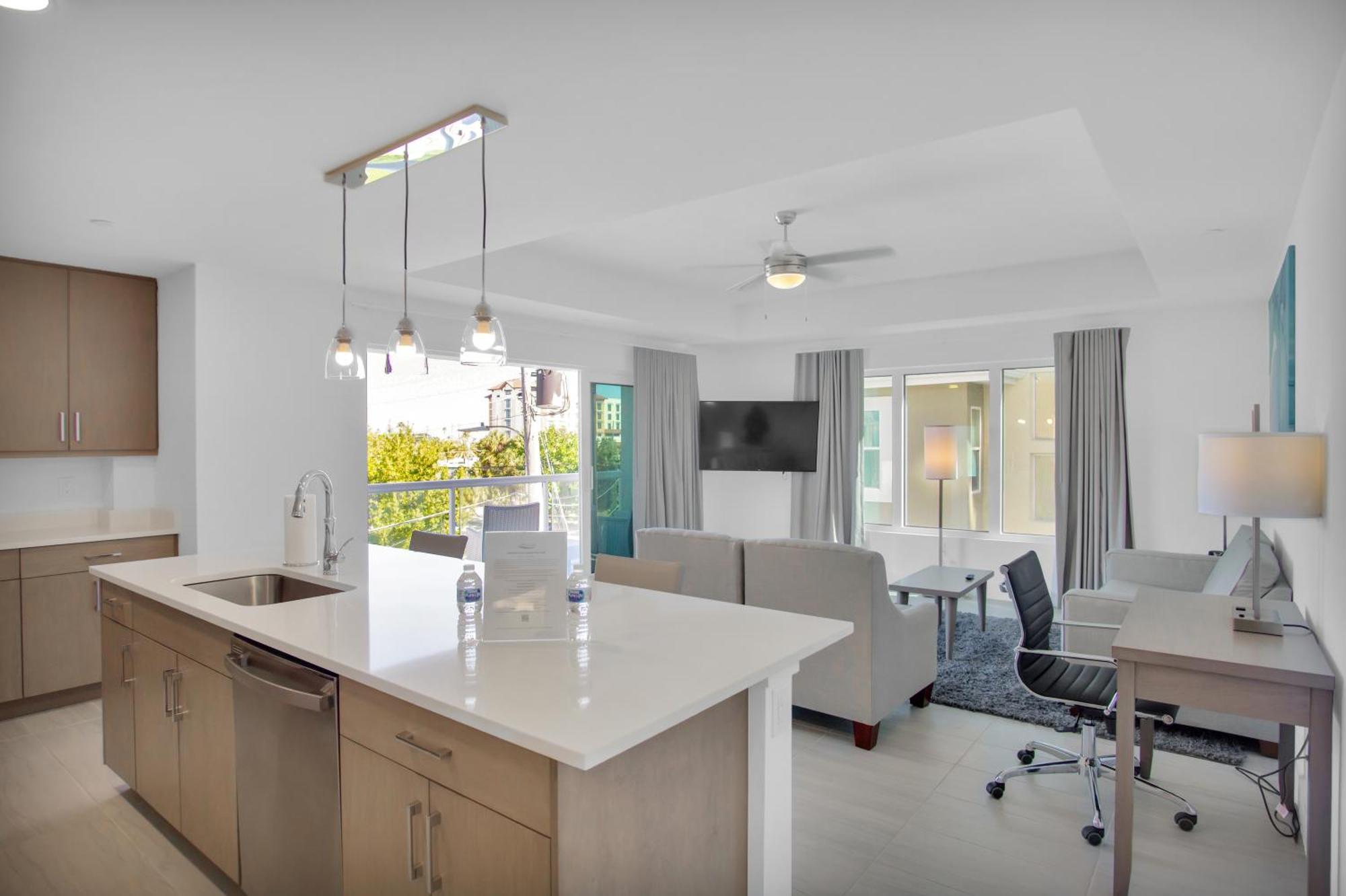 Deluxe 3 Bedroom Suite