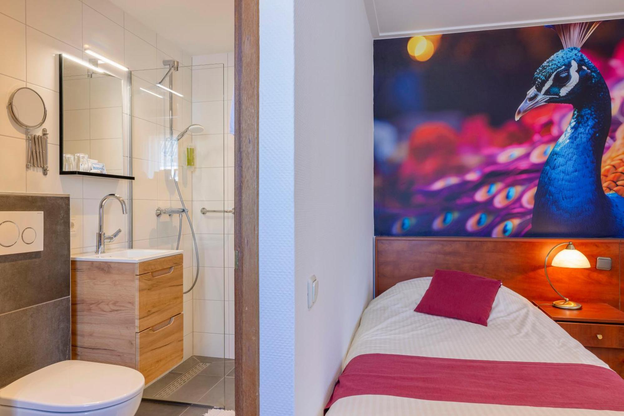 Single Room Private Bathroom