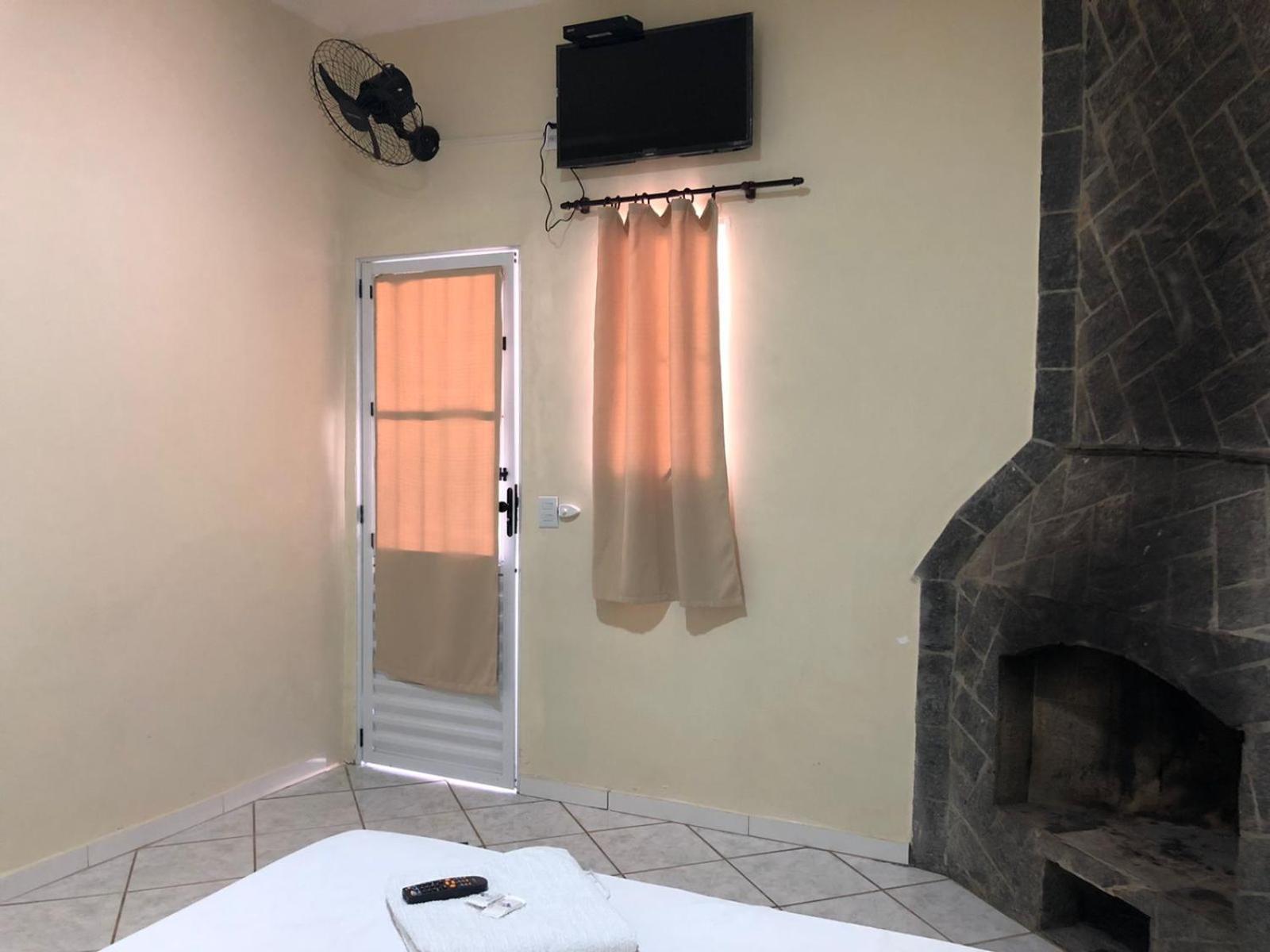 Economy Triple Room