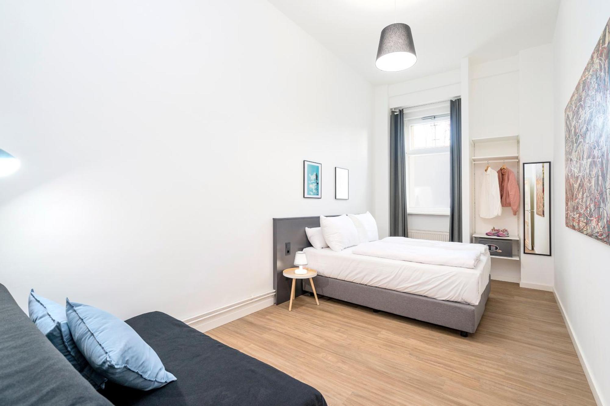 Three-Bedroom Apartment terrace