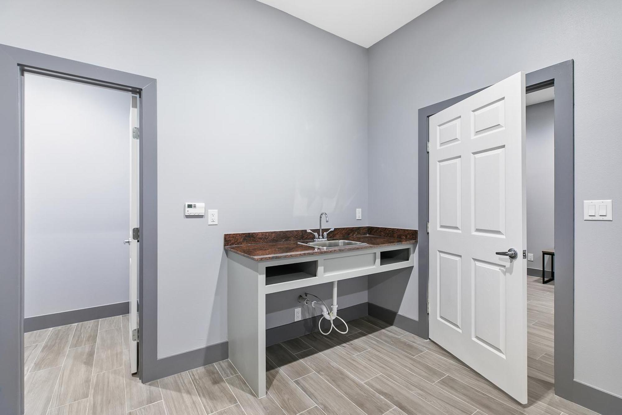 King Kitchenette Suite Private Balcony