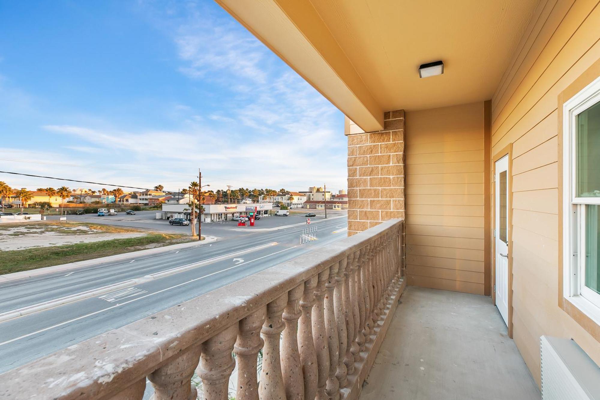 Deluxe Double Room Private Balcony