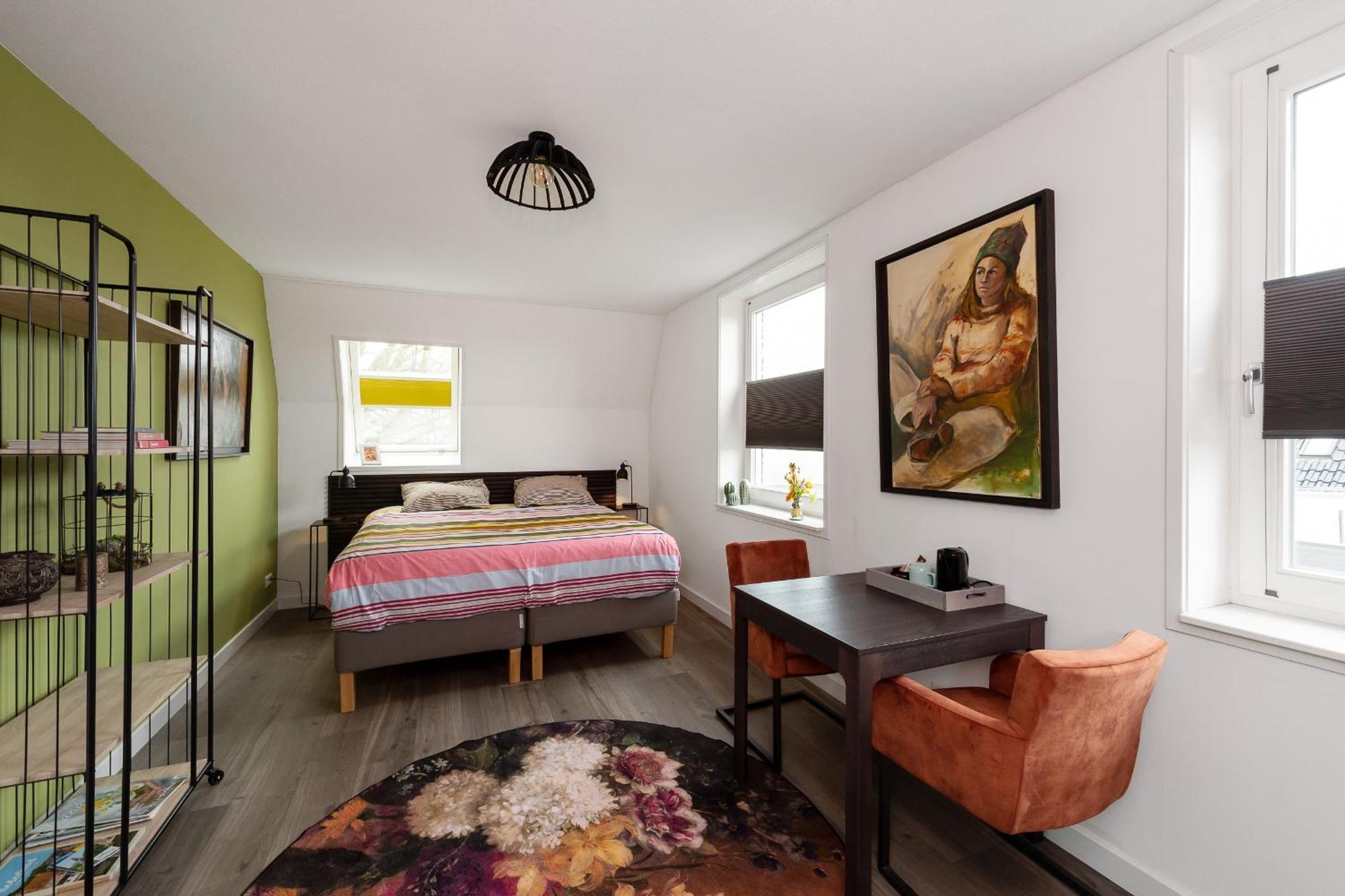 Double Room Private Bathroom