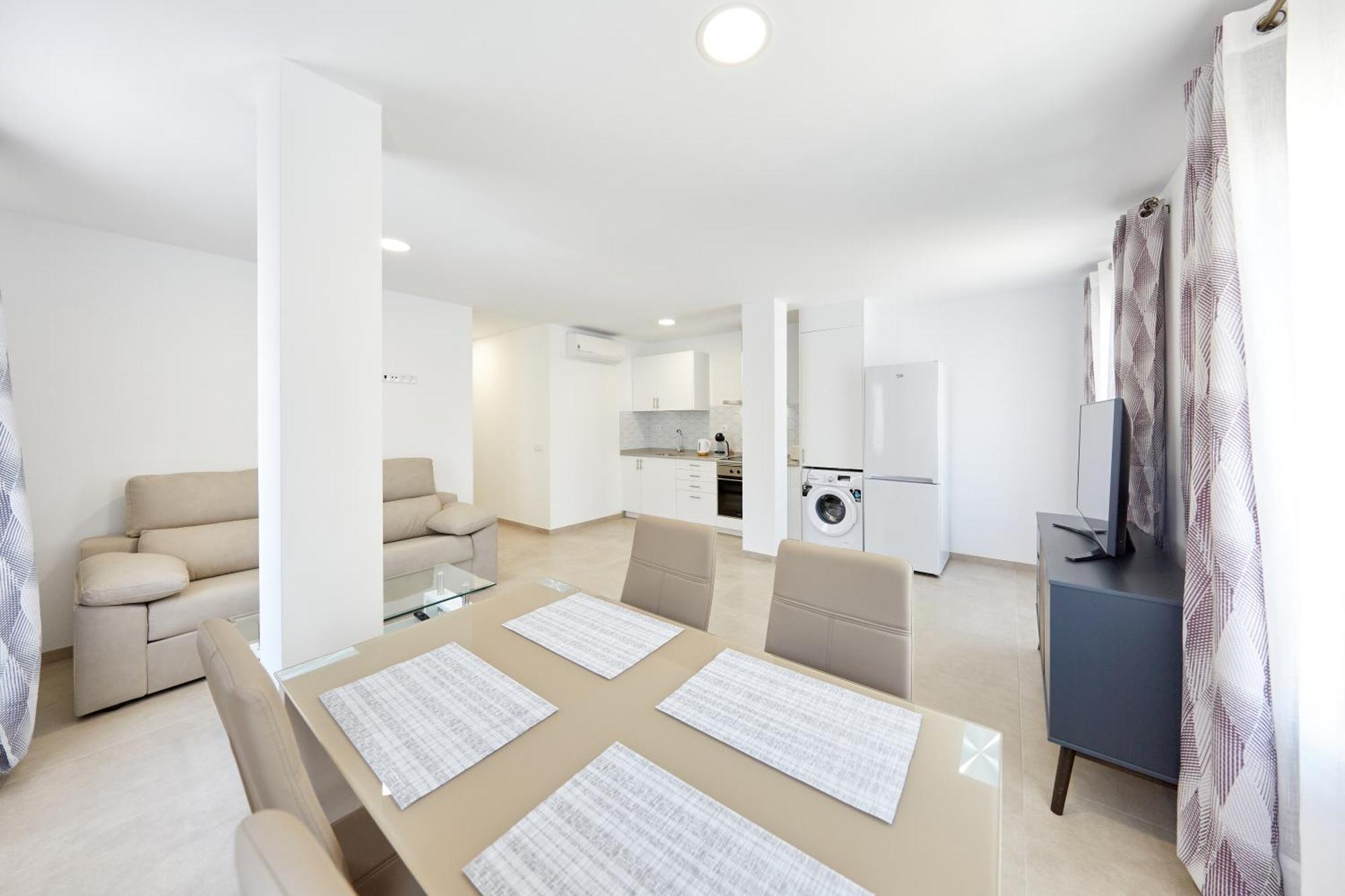 Deluxe Apartment