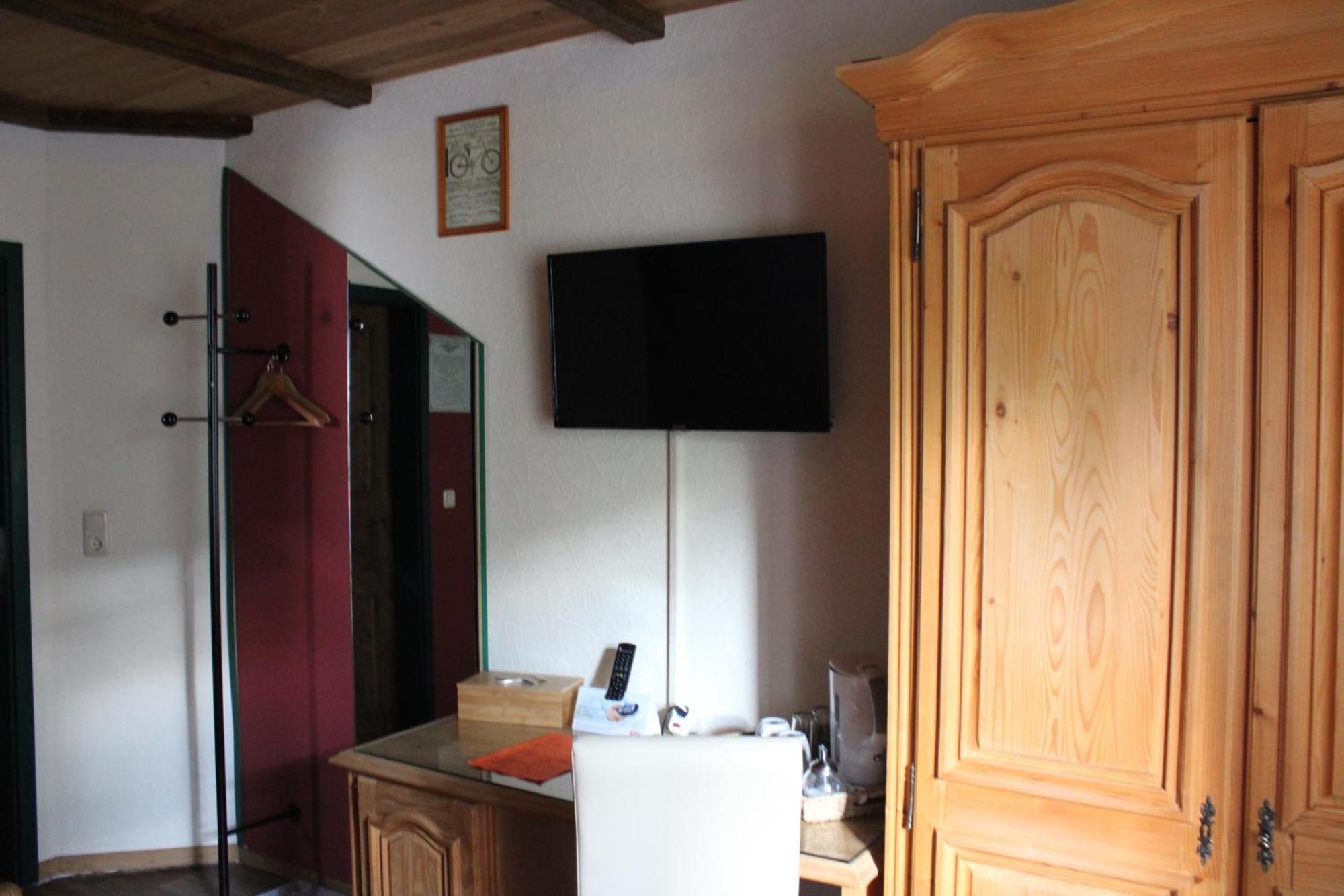 Double Room Private Bathroom