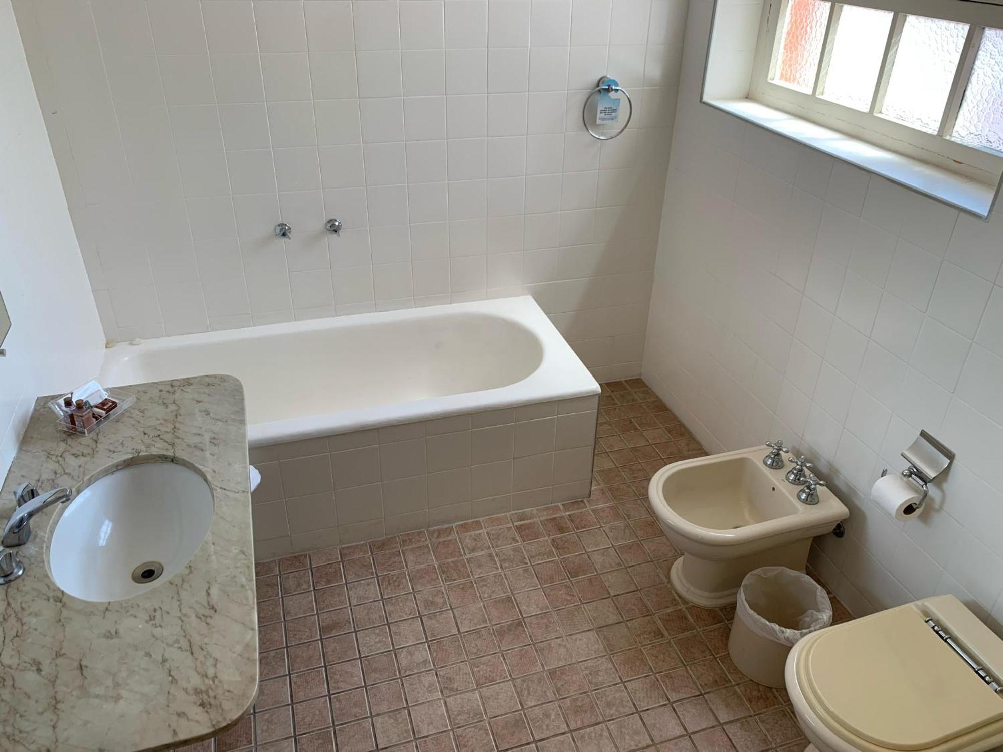 Standard Suite