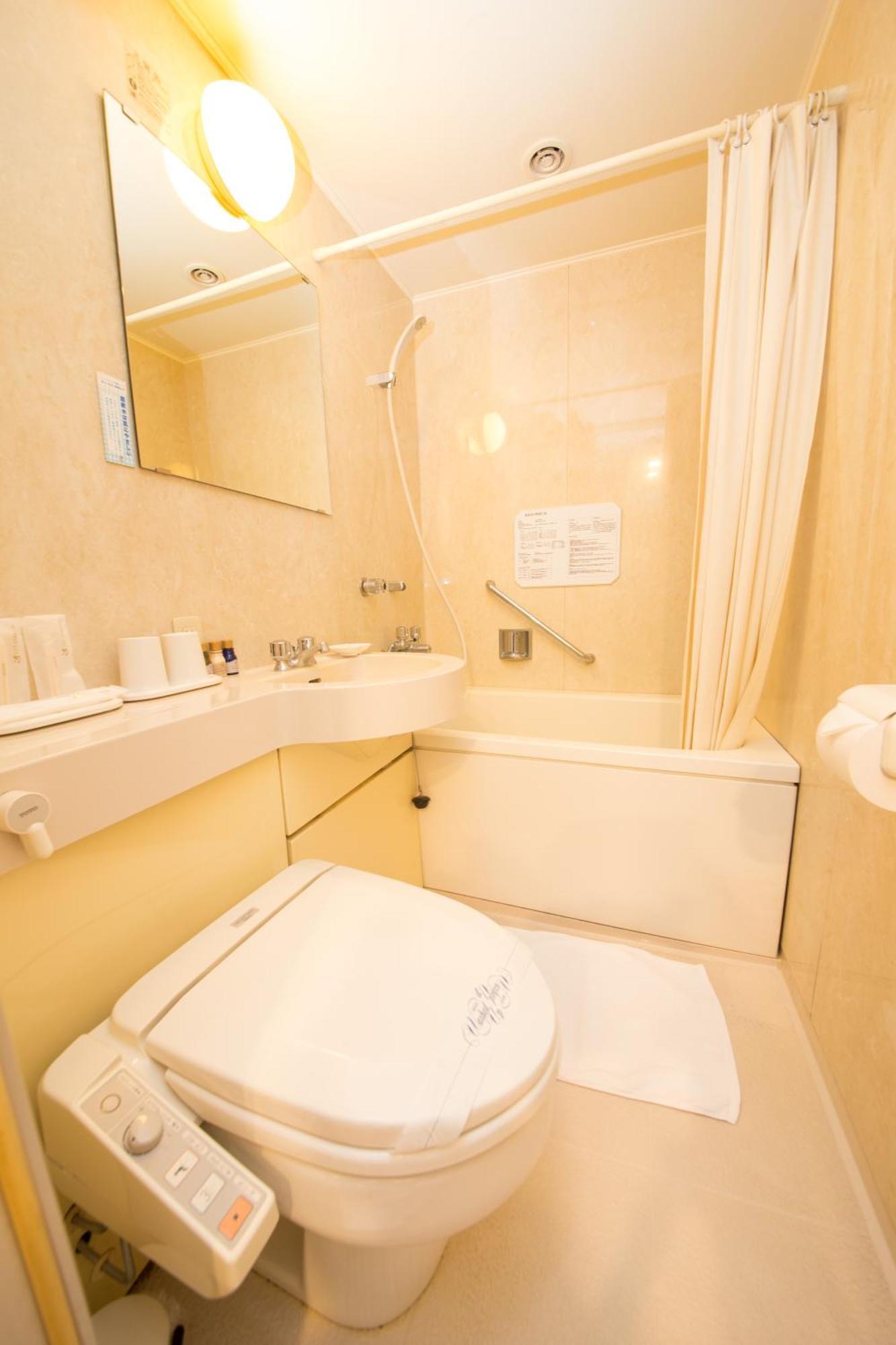 Standard Twin Room Main Building