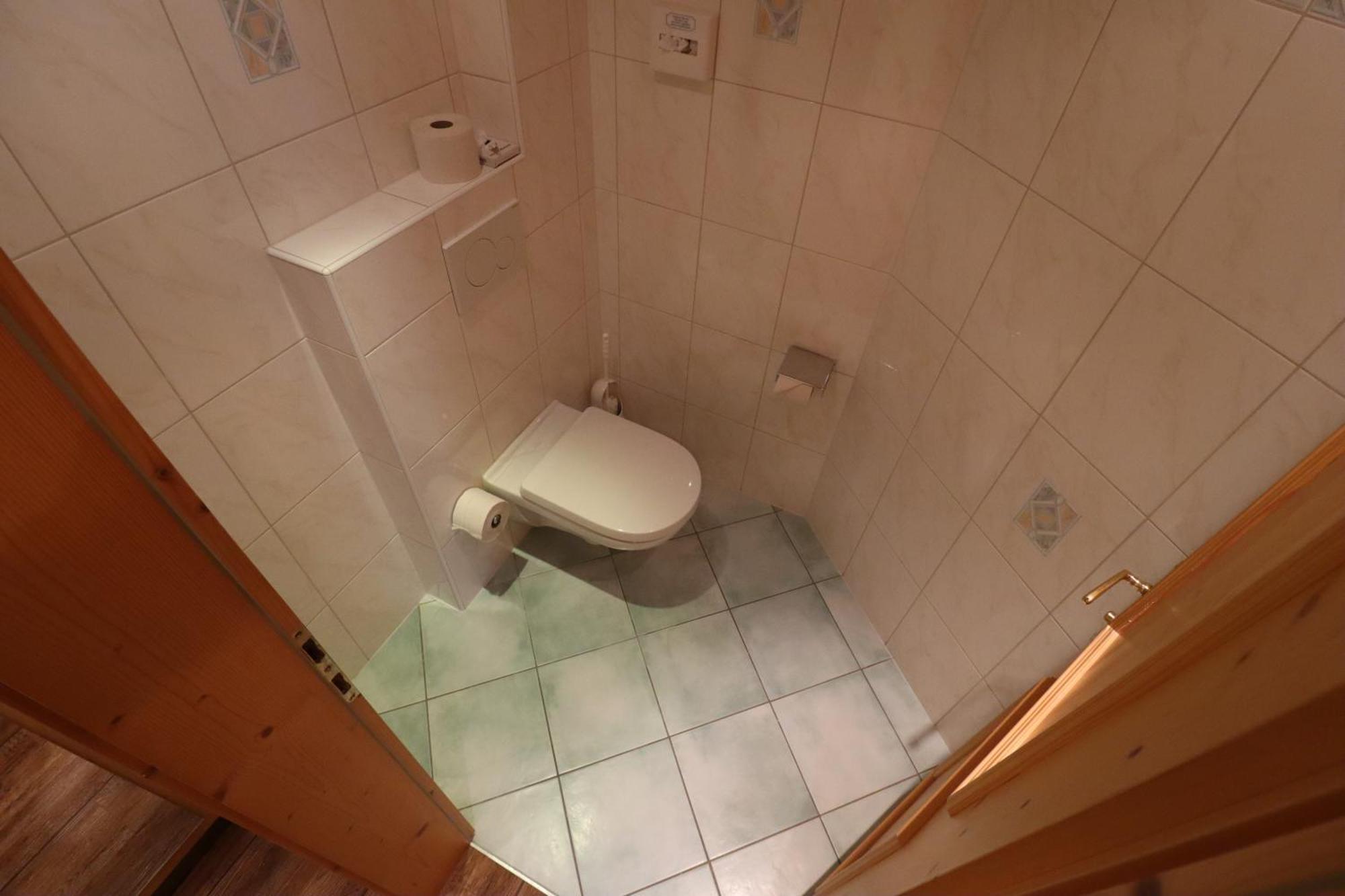Deluxe Double Room Bath