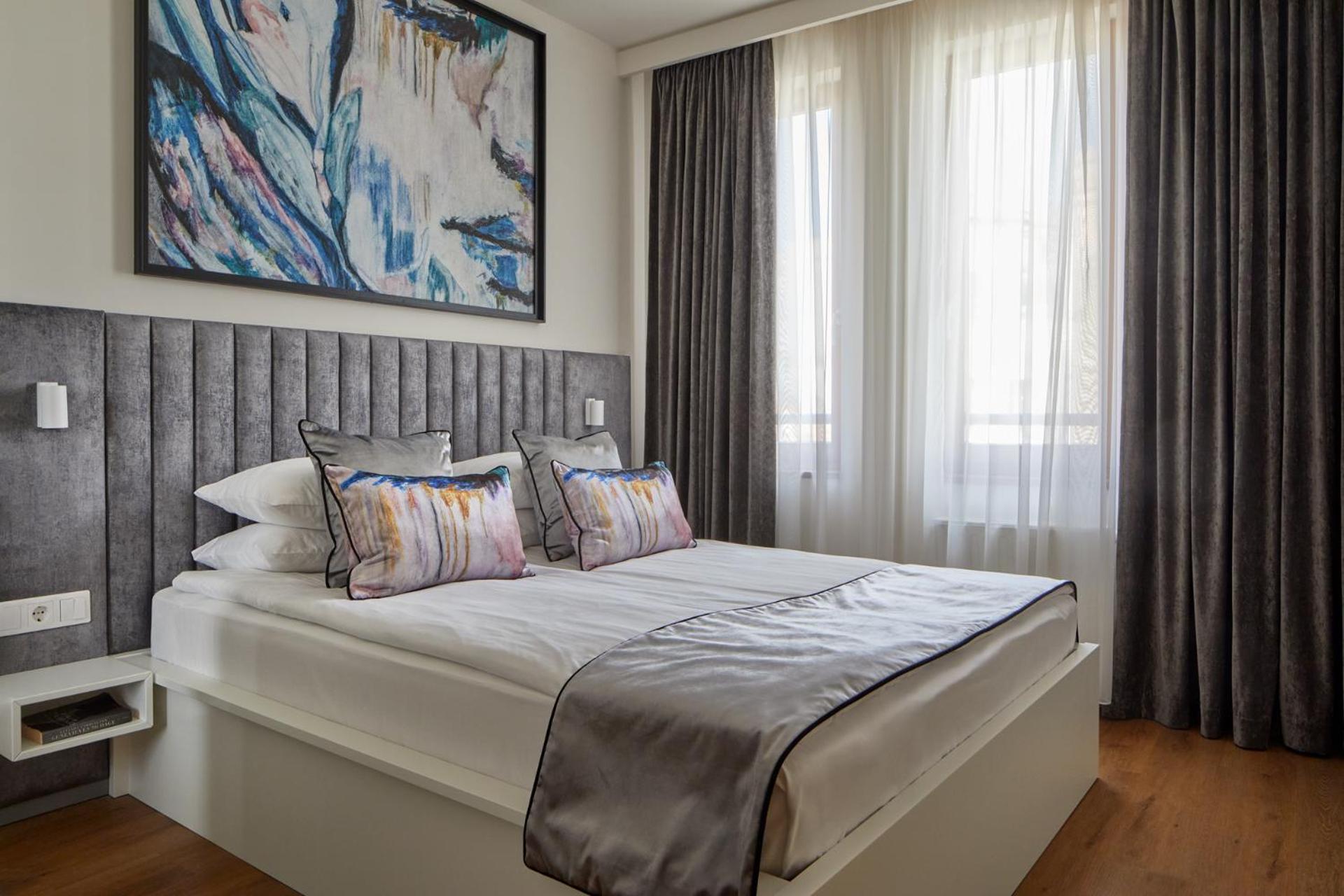 Deluxe two-bedroom