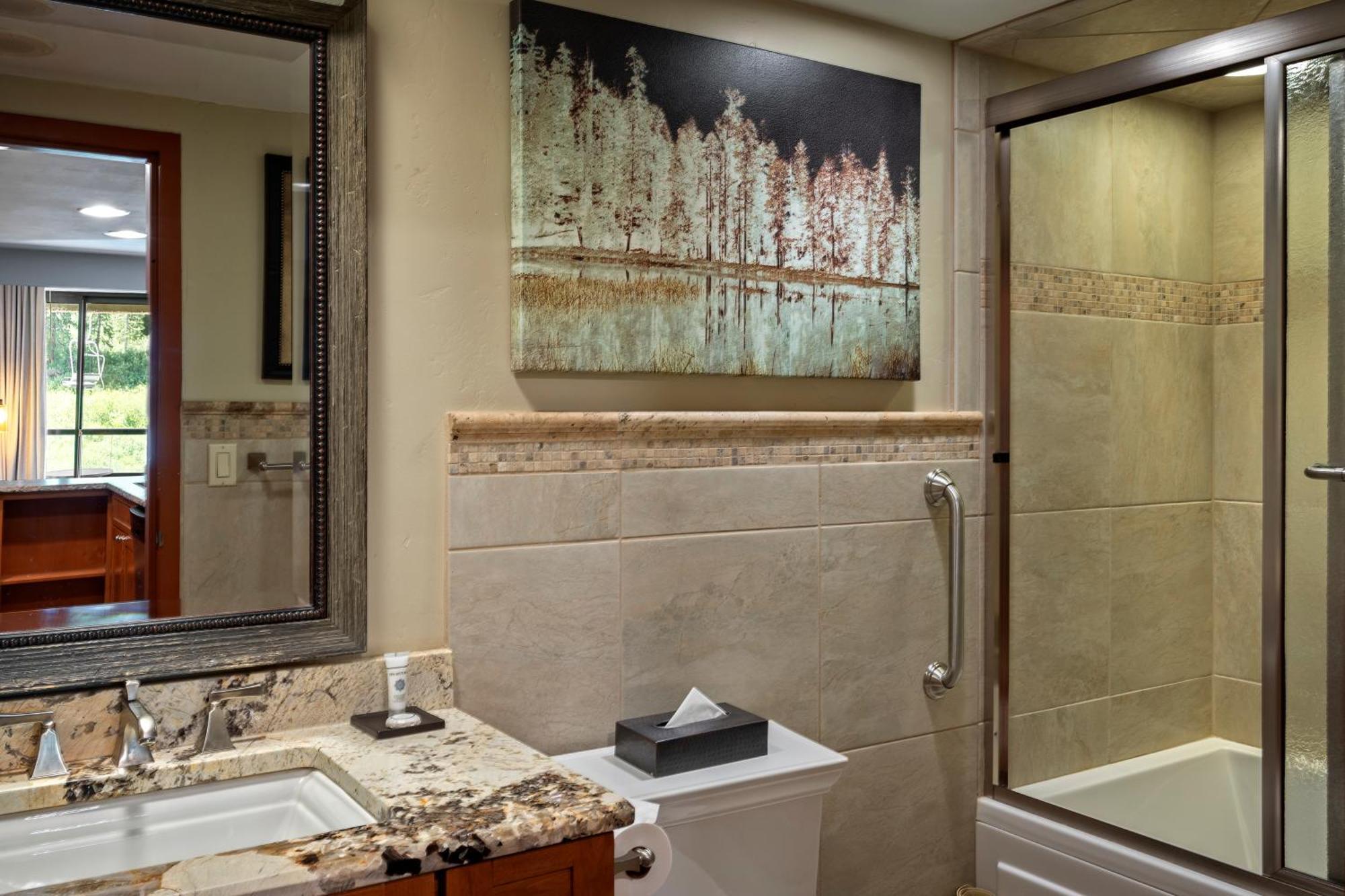 Building Four One-Bedroom Suite