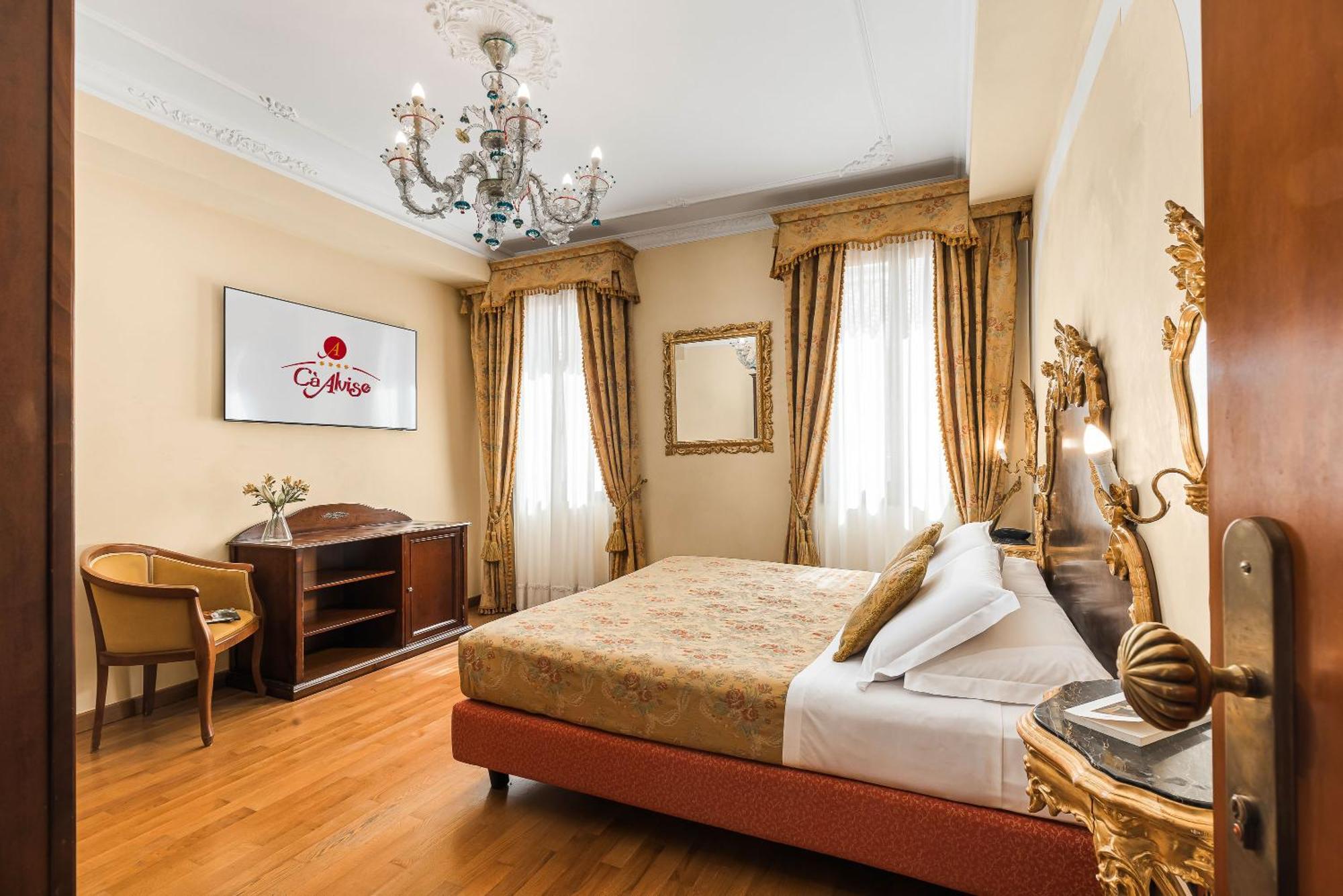 Classic Double or Twin Room