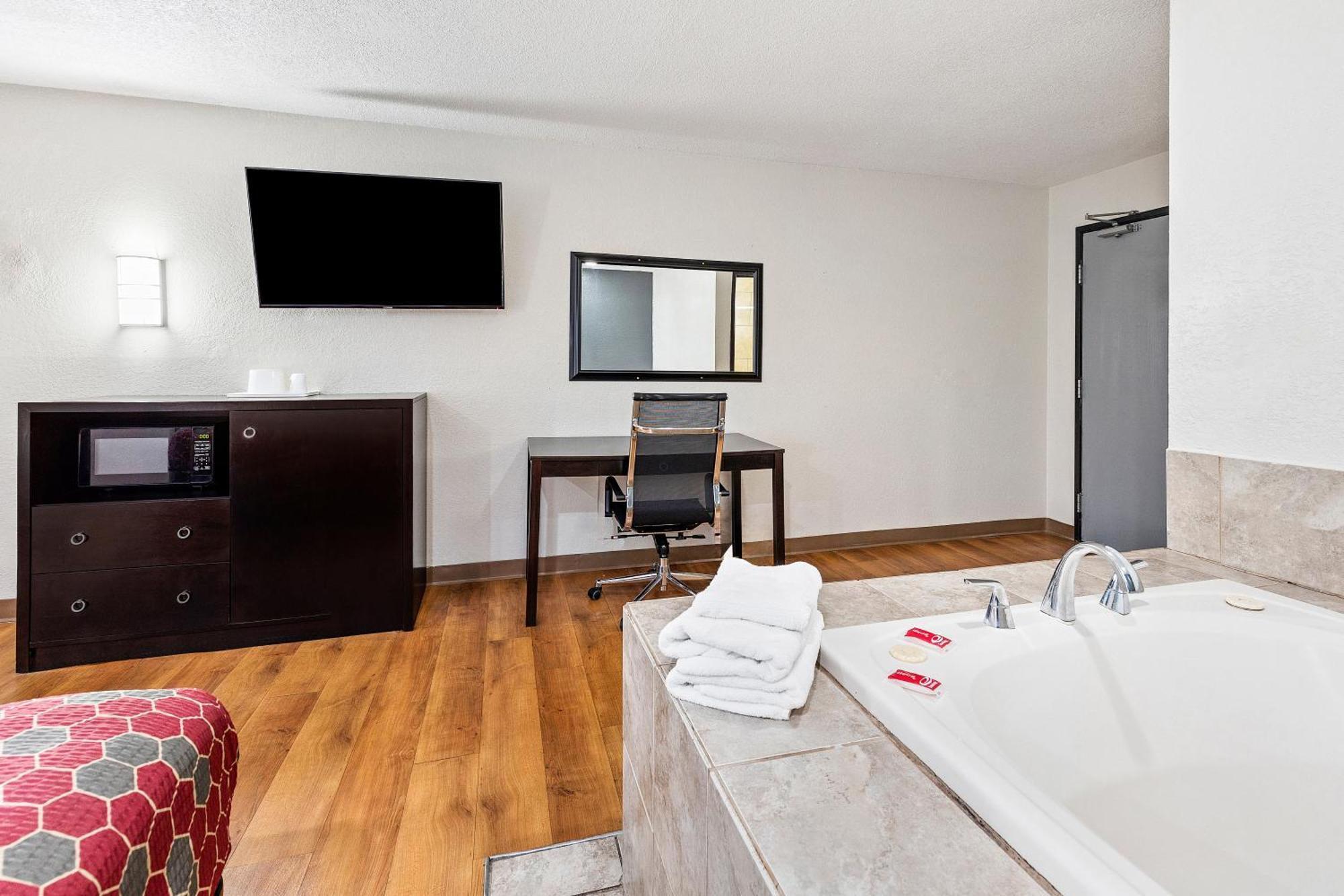 King Suite Non Smoking