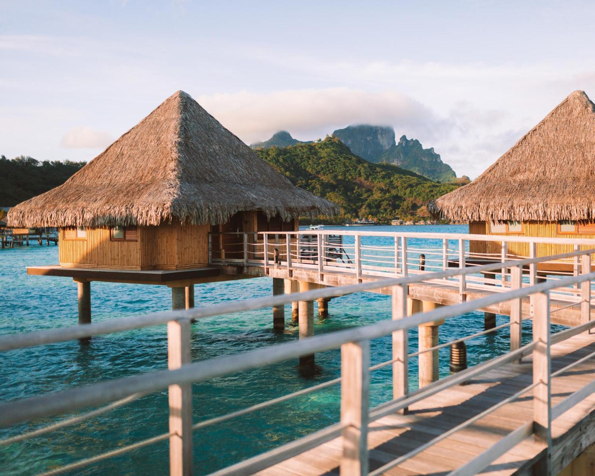 1 King Bed Overwater Bungalow Beach View