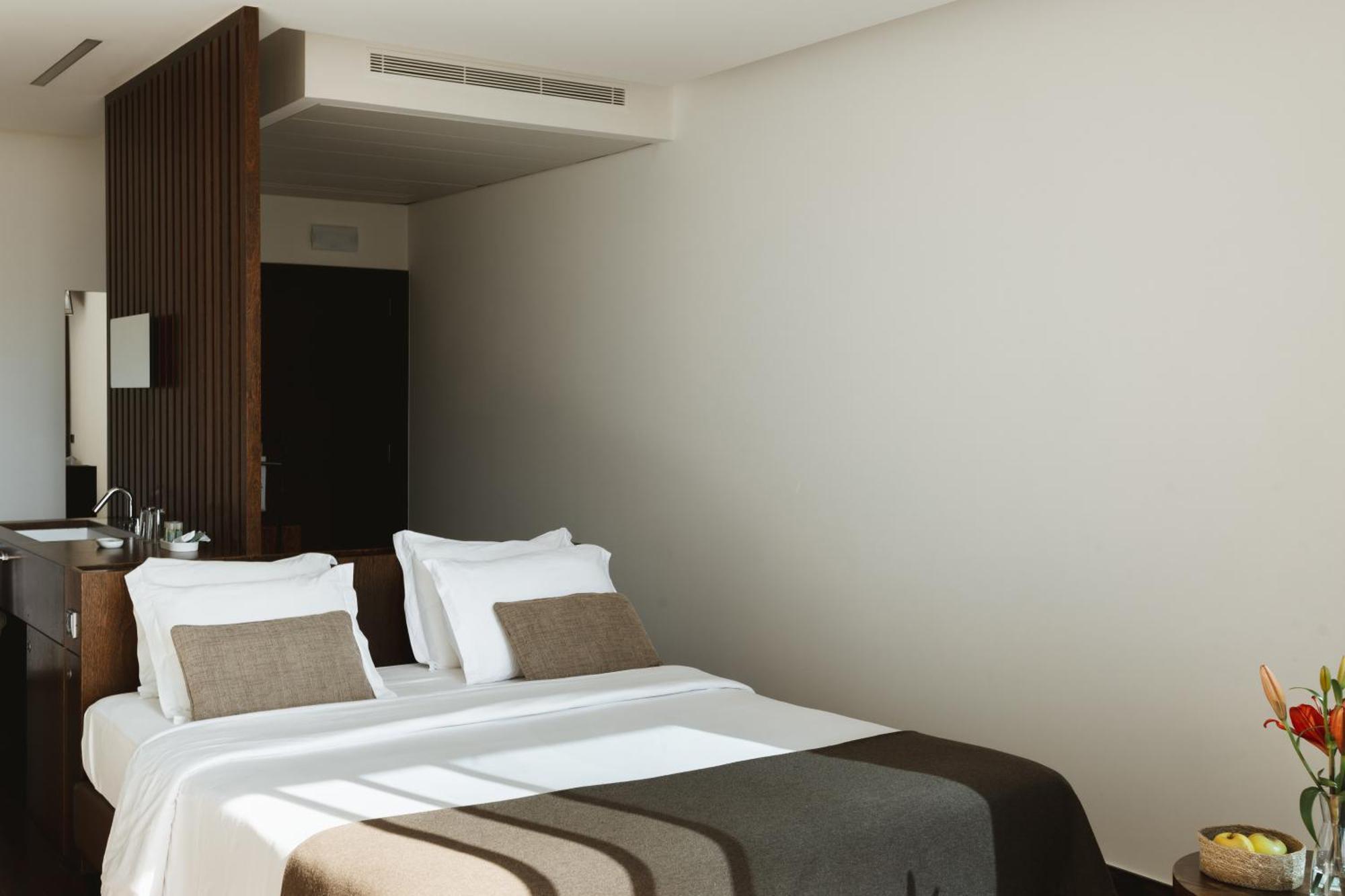 Twin or Double Room Garden View