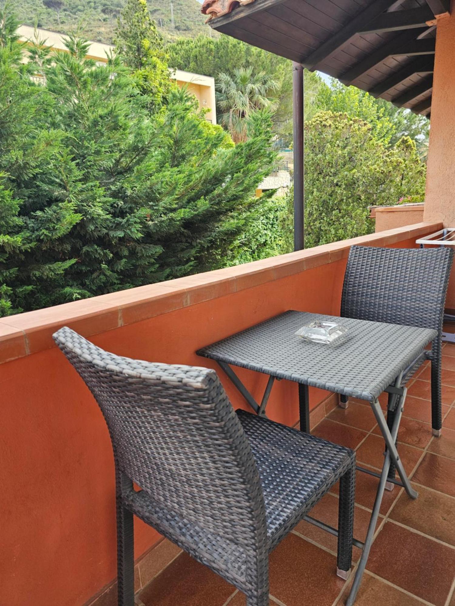 Double Room Balcony Mountain View