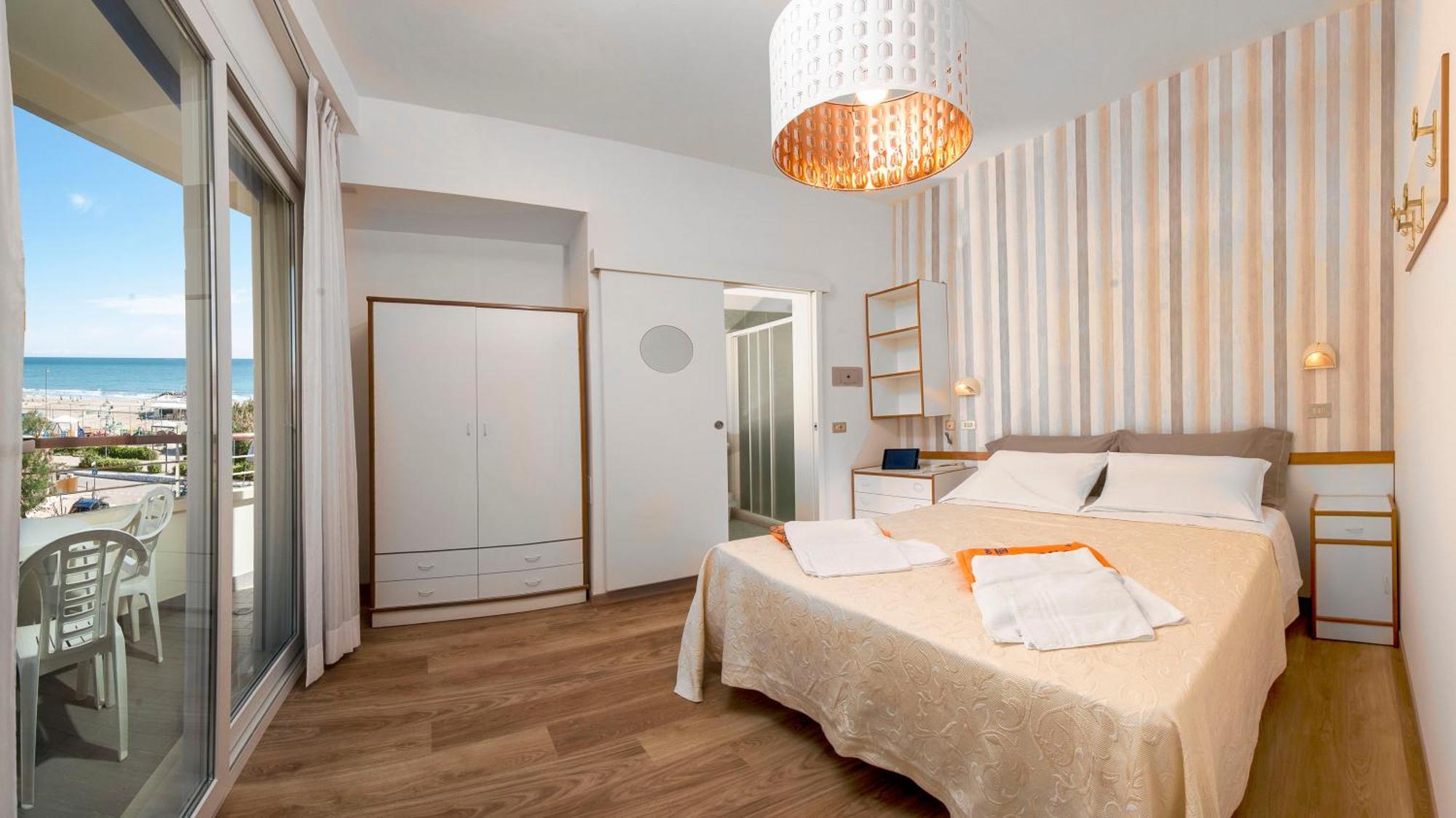 Double or Twin Room Balcony