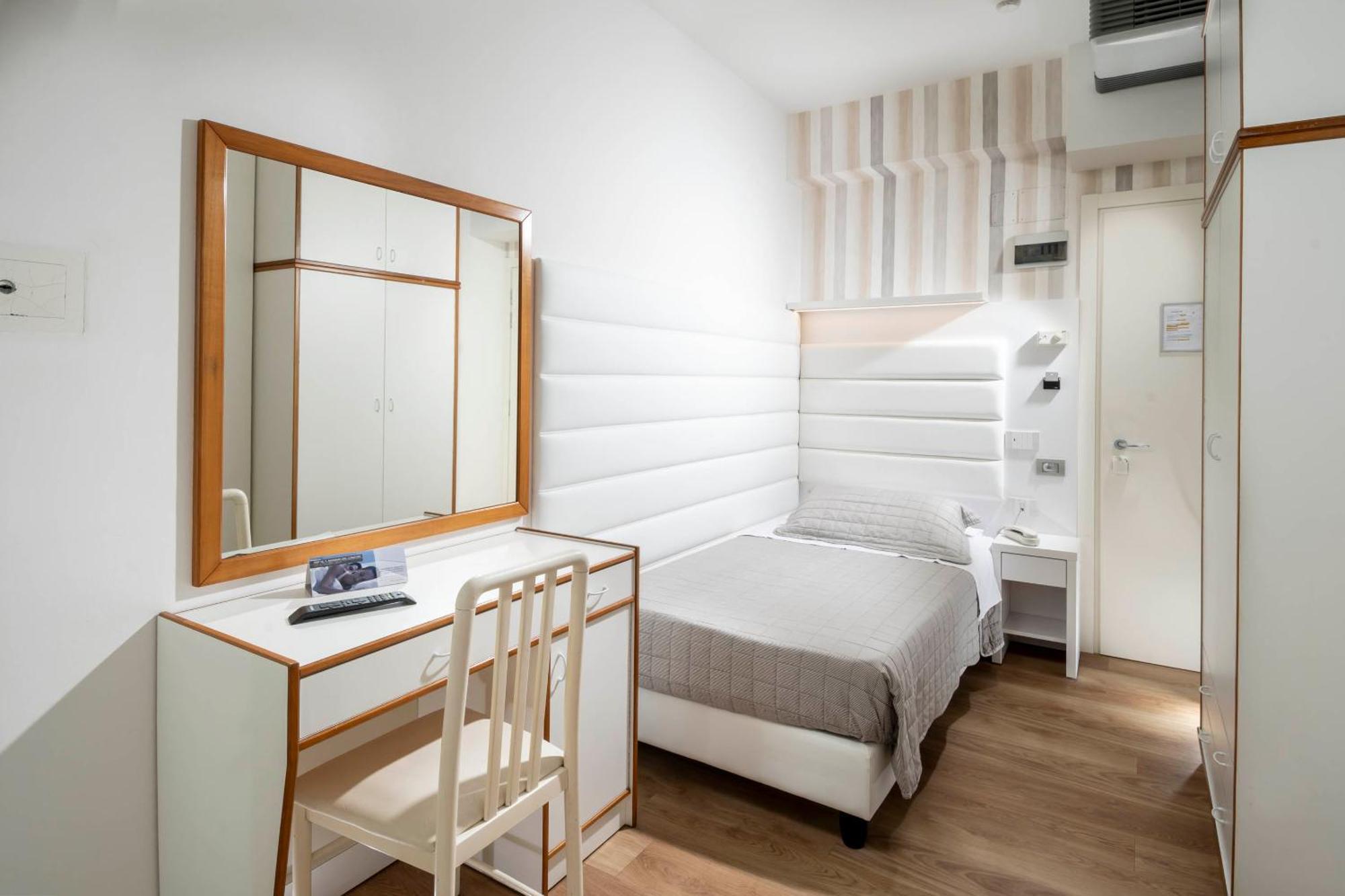 Single Room Balcony