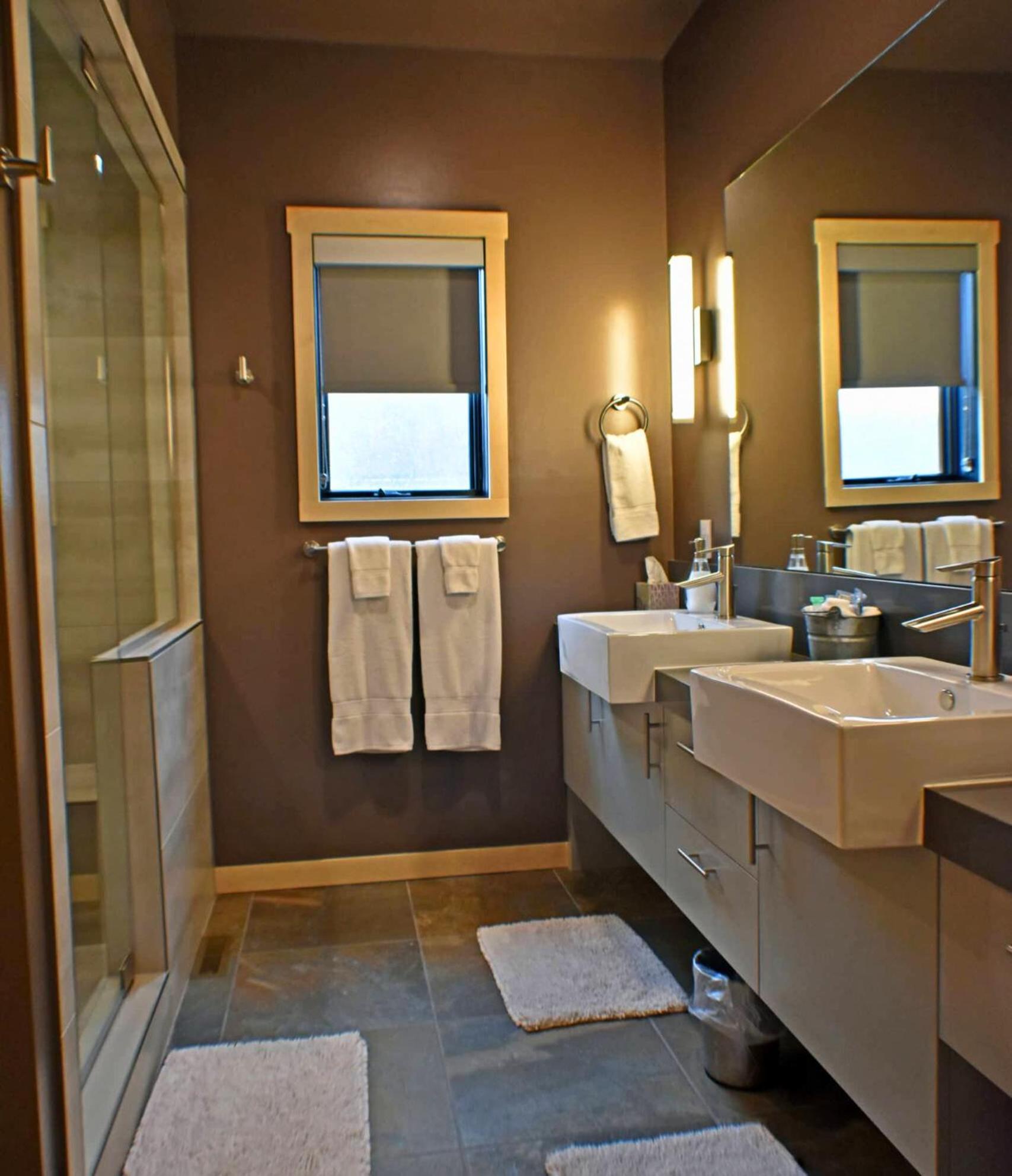 Superior King Suite