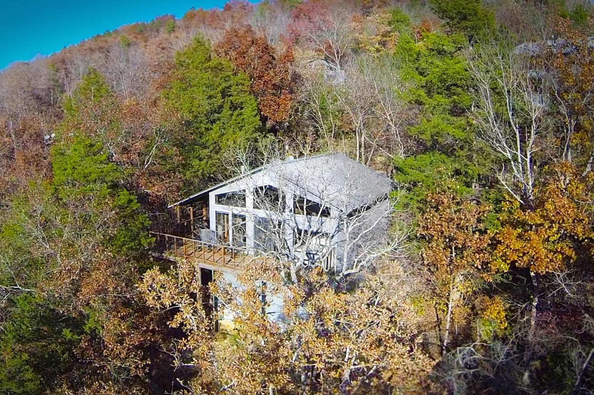 King Cabin Lake View