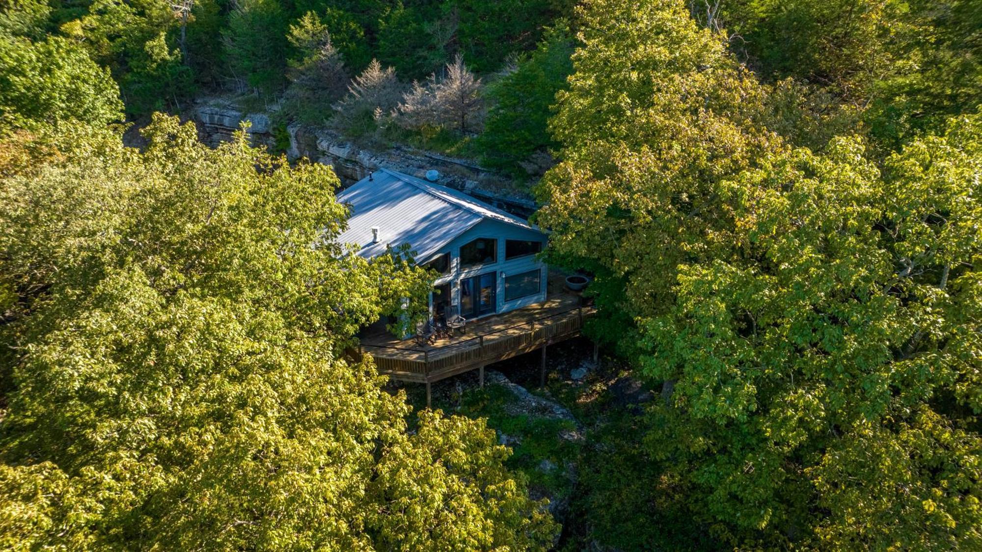 King Cabin Lake View
