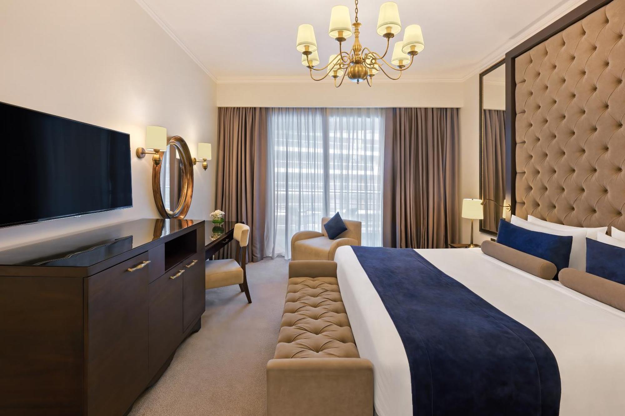 Deluxe Room Private Beach Infinity Pool Lazy River & Kids Club Access