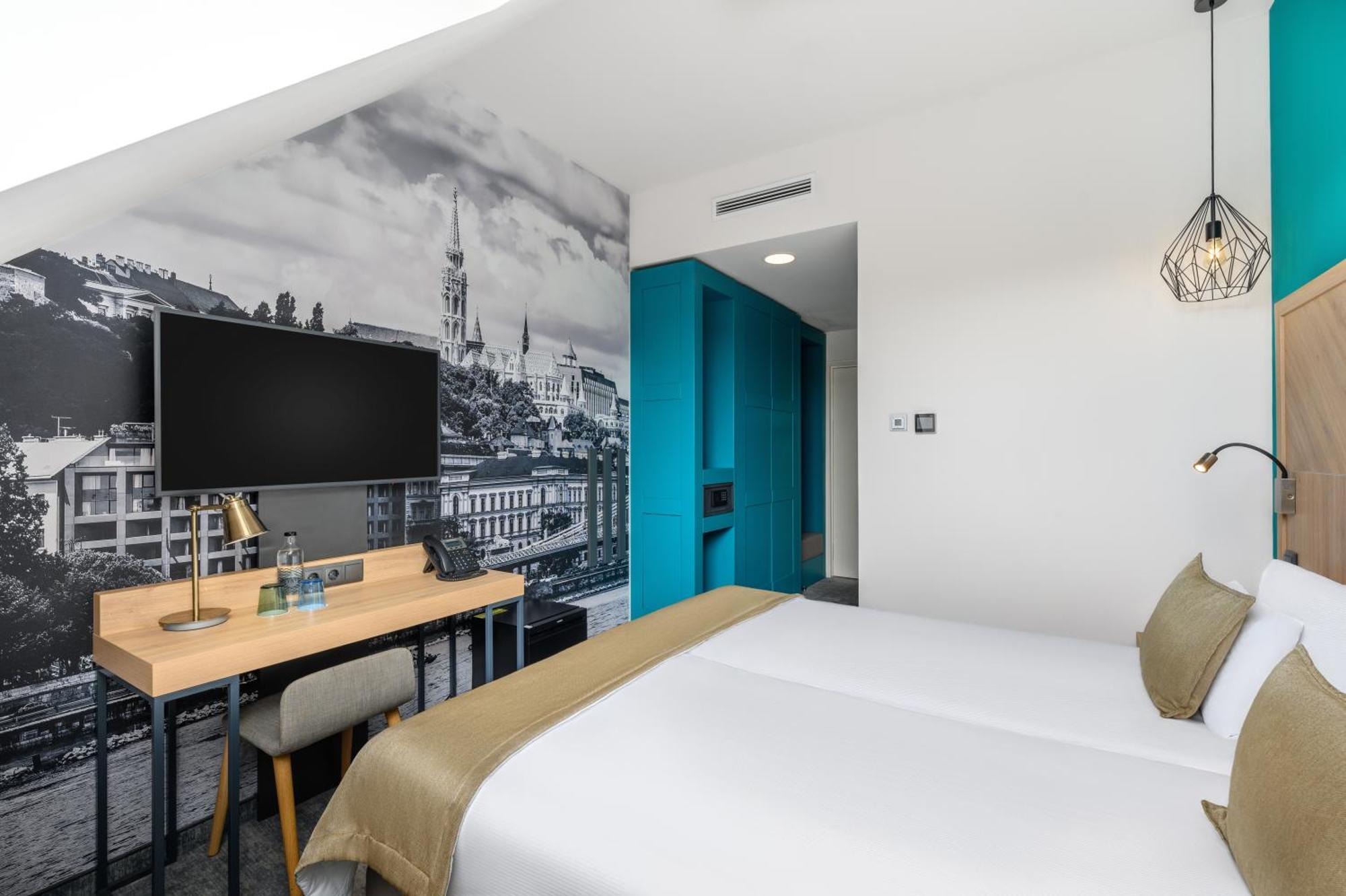 Standard Double or Twin Room