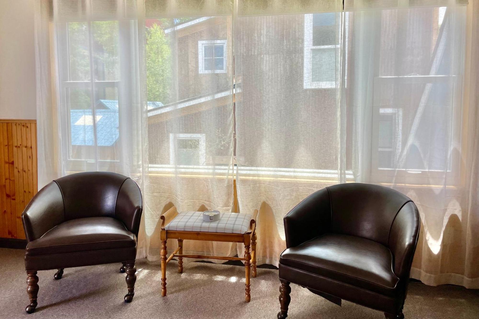 King Suite Spa Bath