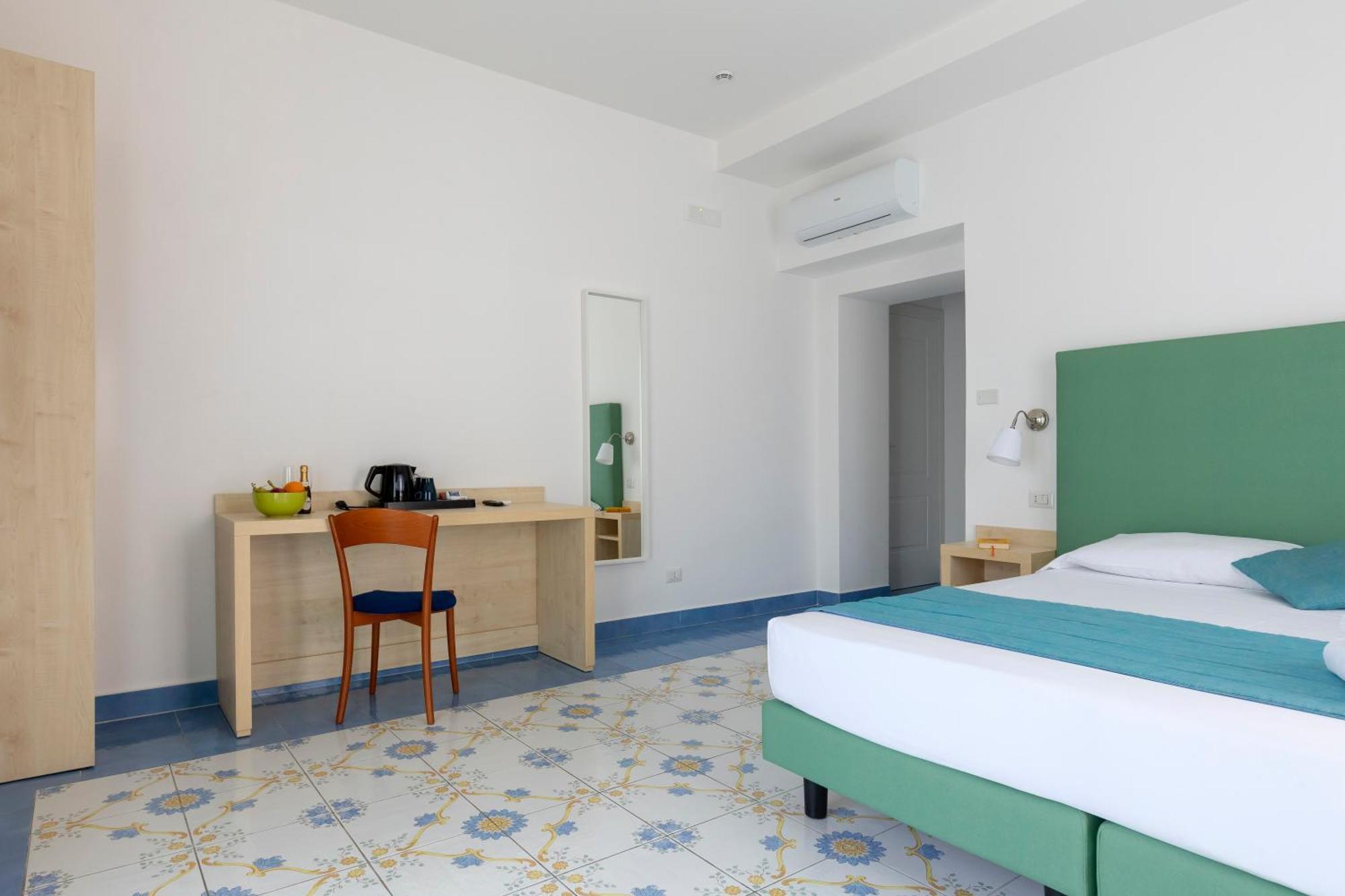 Deluxe Double or Twin Room Balcony City View