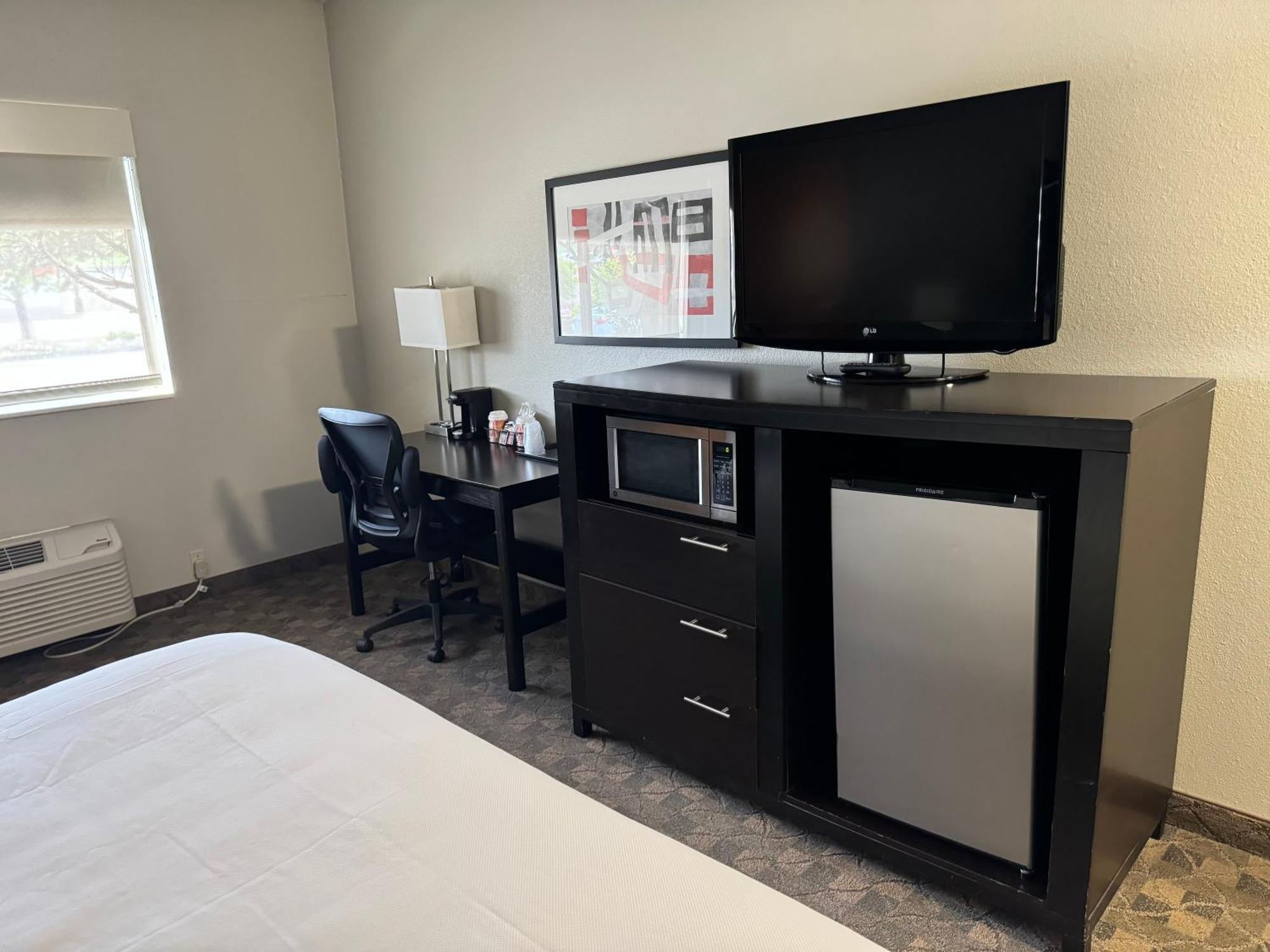 King Room Disability Access Non-Smoking