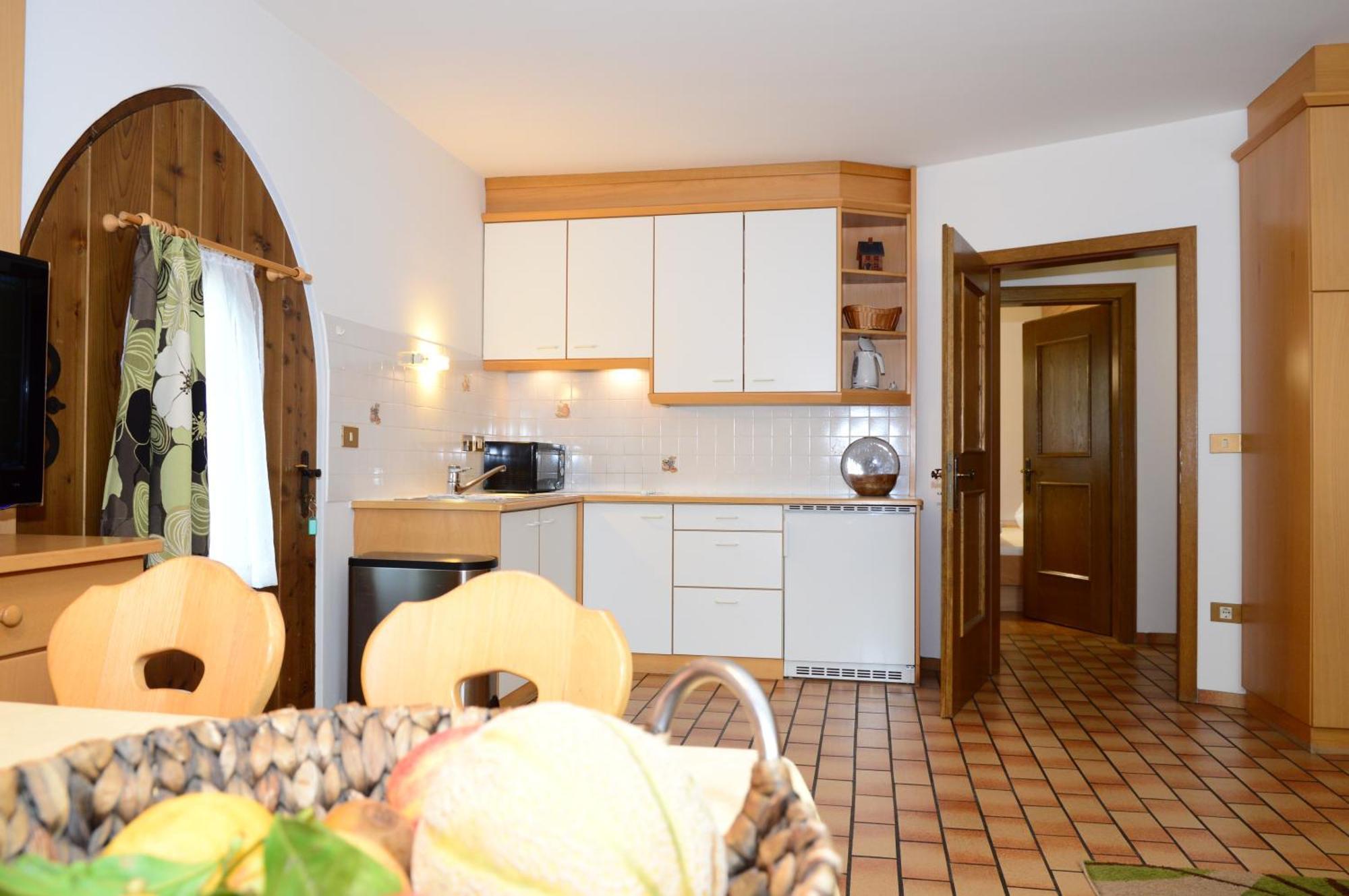 Large One-Bedroom Apartment