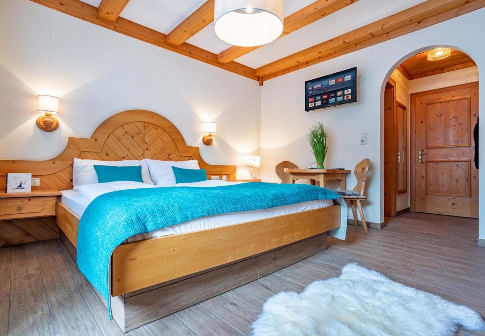 Deluxe Double Room Extra Bed