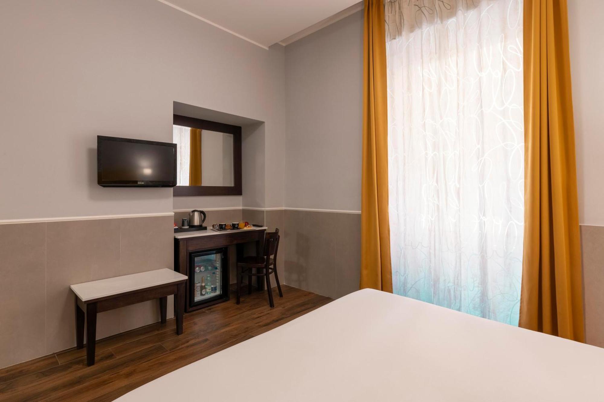 Classic Double Room
