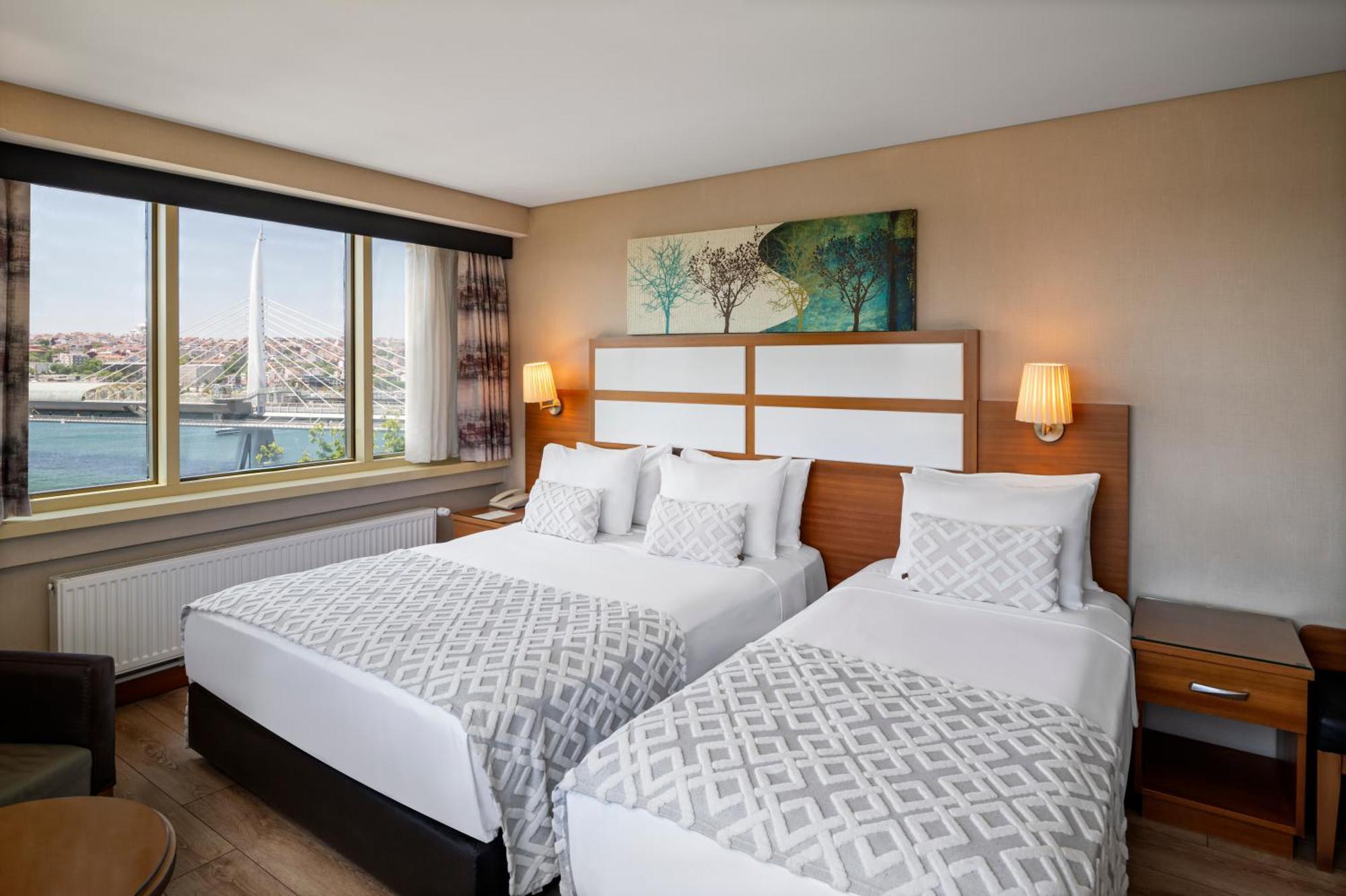 Double or Twin Room Panoramic View