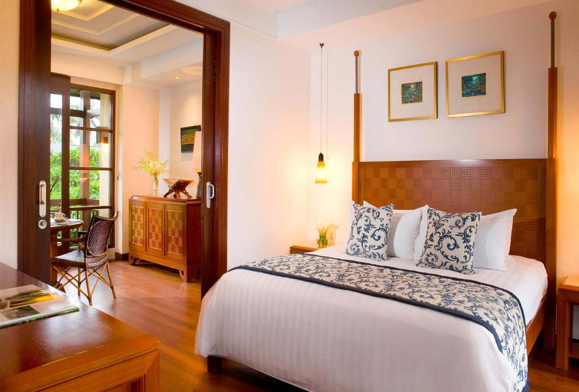 Deluxe Suite Garden View