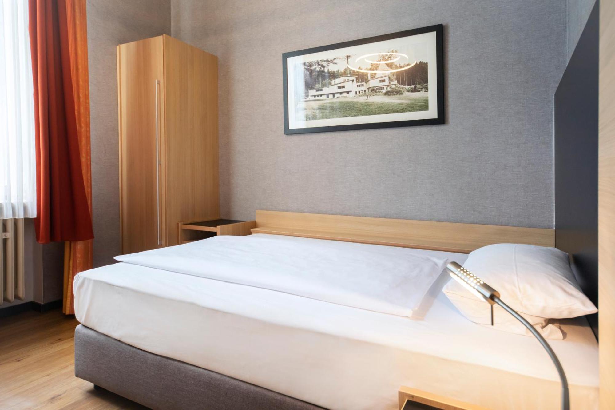 Comfort Single Room