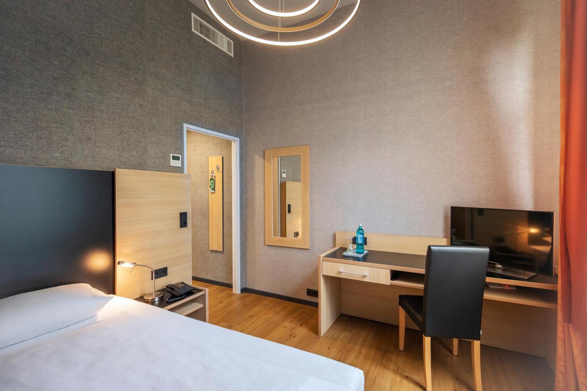 Comfort Single Room
