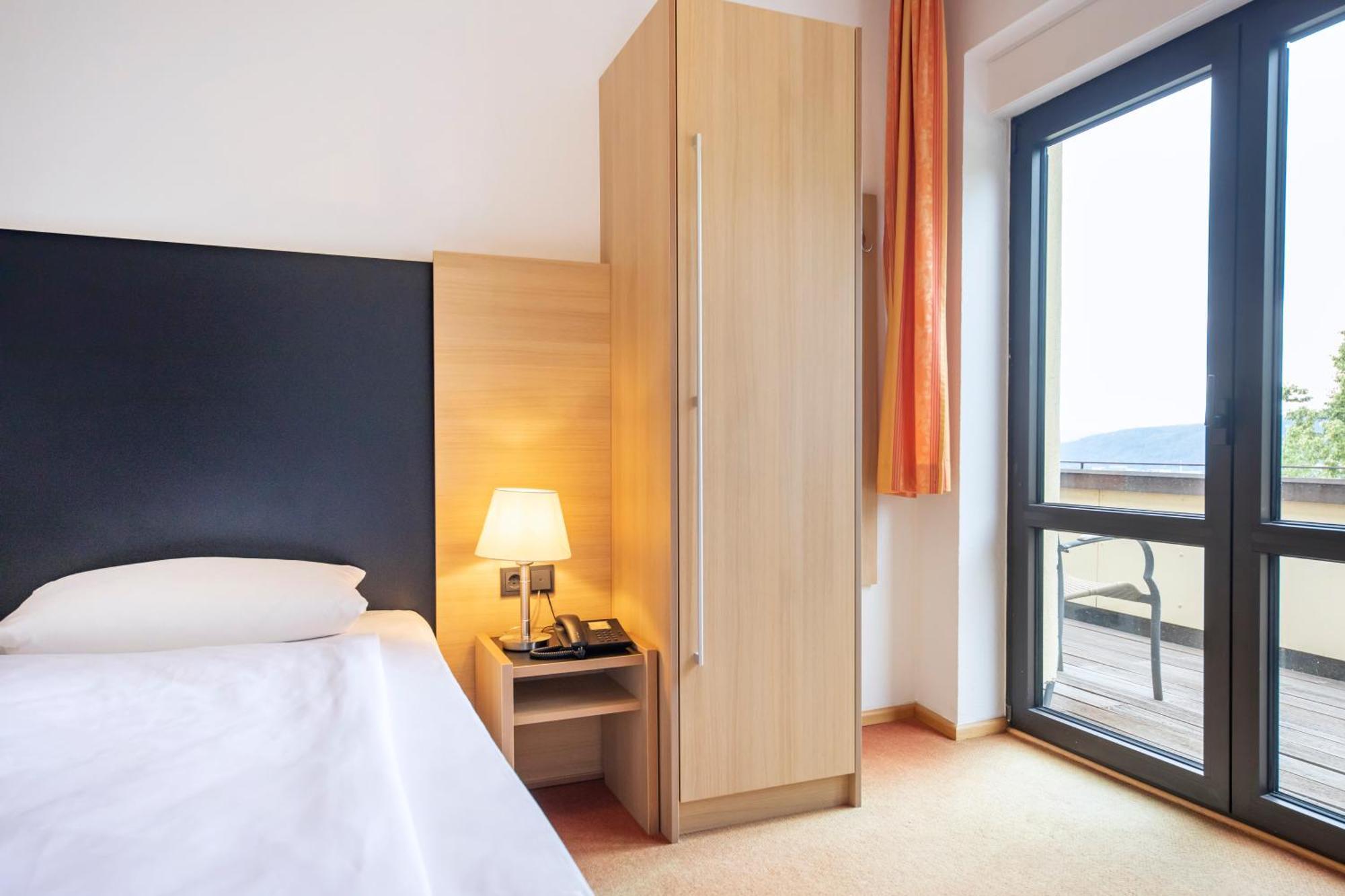 Comfort Single Room