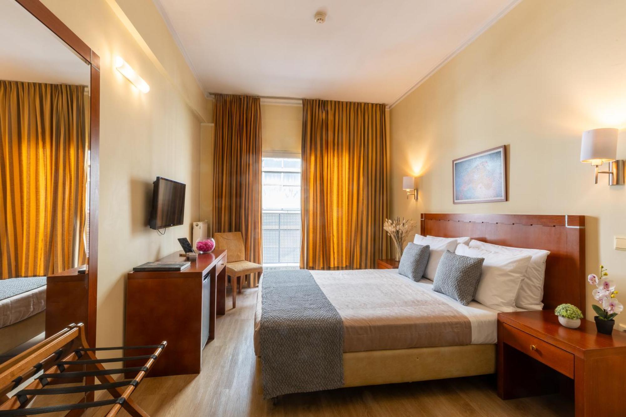 2 Double or Twin Rooms Interconnecting Door