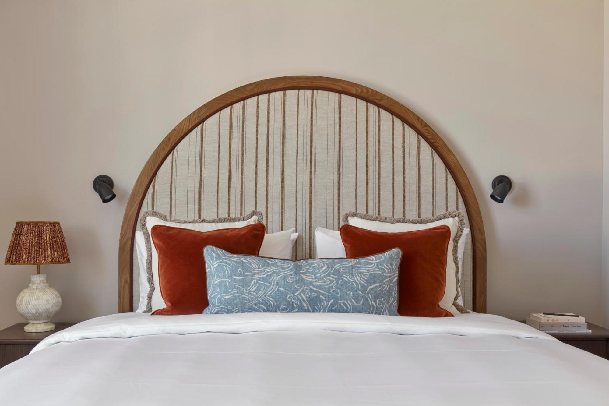 Classic Room,1598885012:JPEG