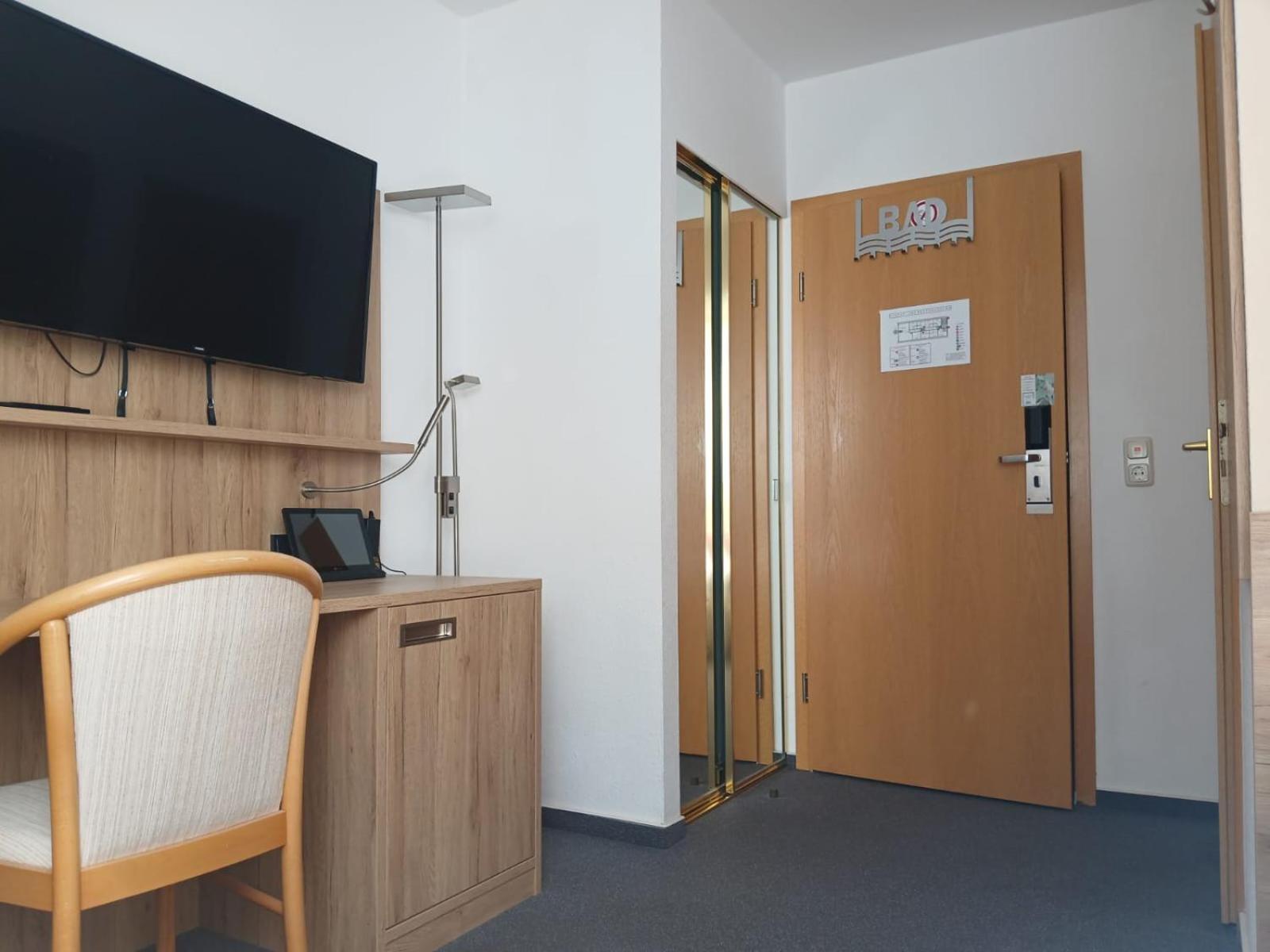 Small Double or Twin Room