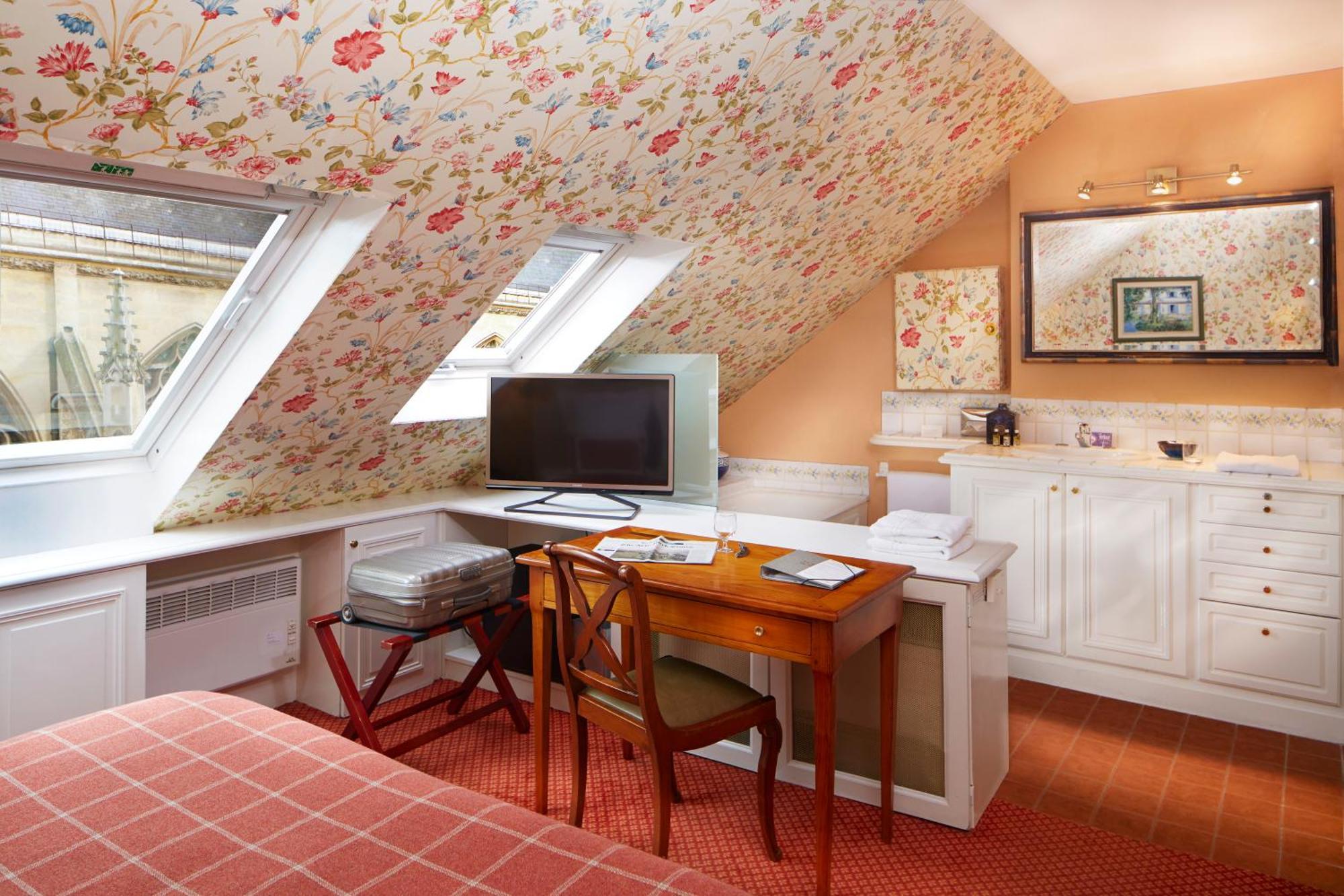 Double or Twin Room,1698869712:JPEG