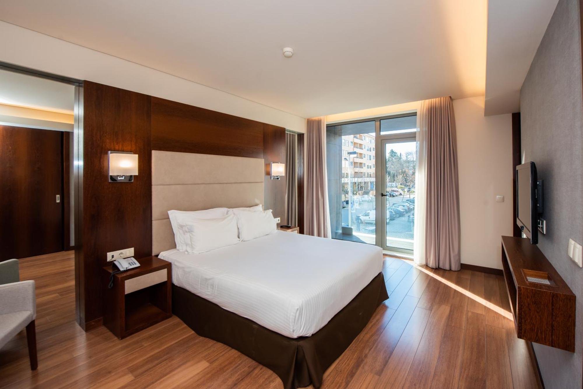 Double or Twin Room Balcony
